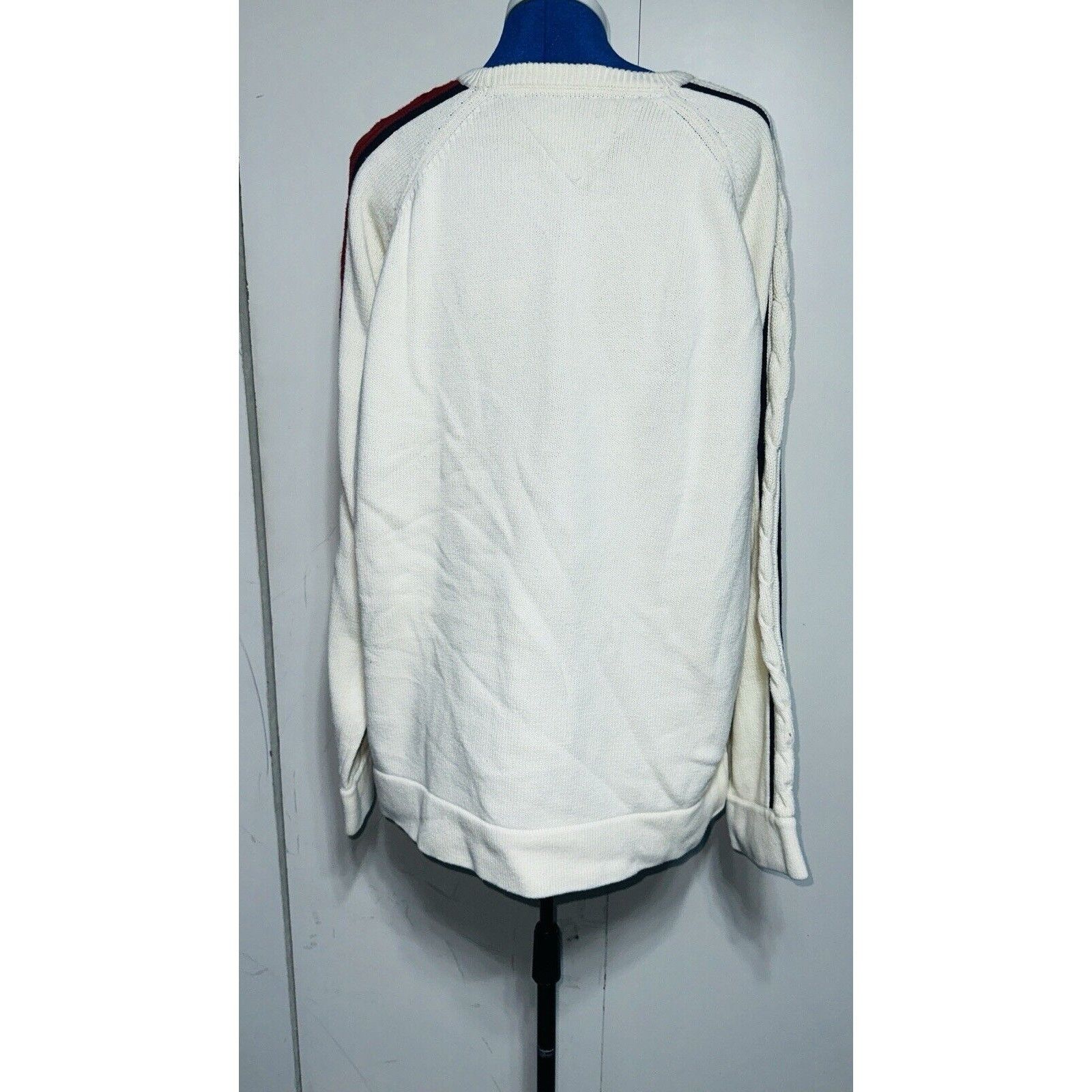 Tommy Hilfiger Tommy Hilfiger Jeans Embroidered Cable Sweater Big Logo XL Size US XL / EU 56 / 4 - 5 Thumbnail