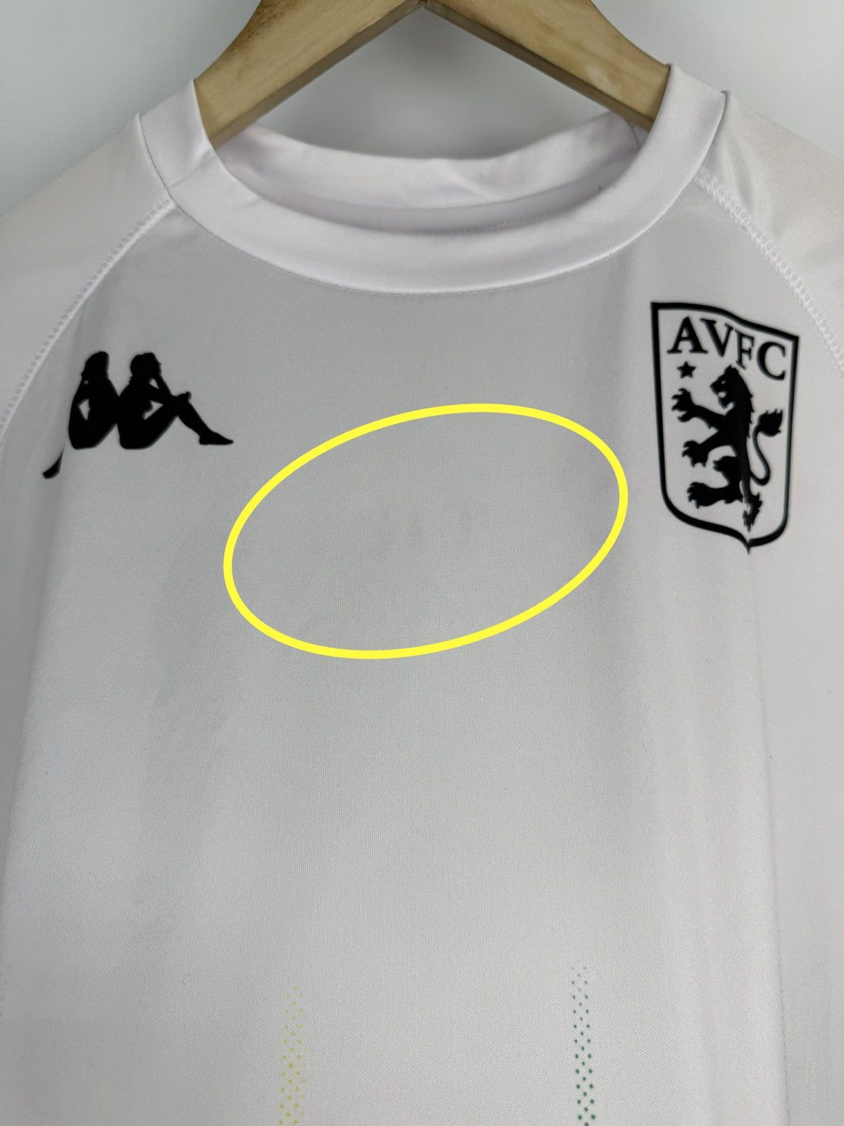 Kappa 🏴󠁧󠁢󠁥󠁮󠁧󠁿 Kappa Aston Villa AVFC Part of The Pride Soccer Jersey Y2K Size US M / EU 48-50 / 2 - 12 Thumbnail