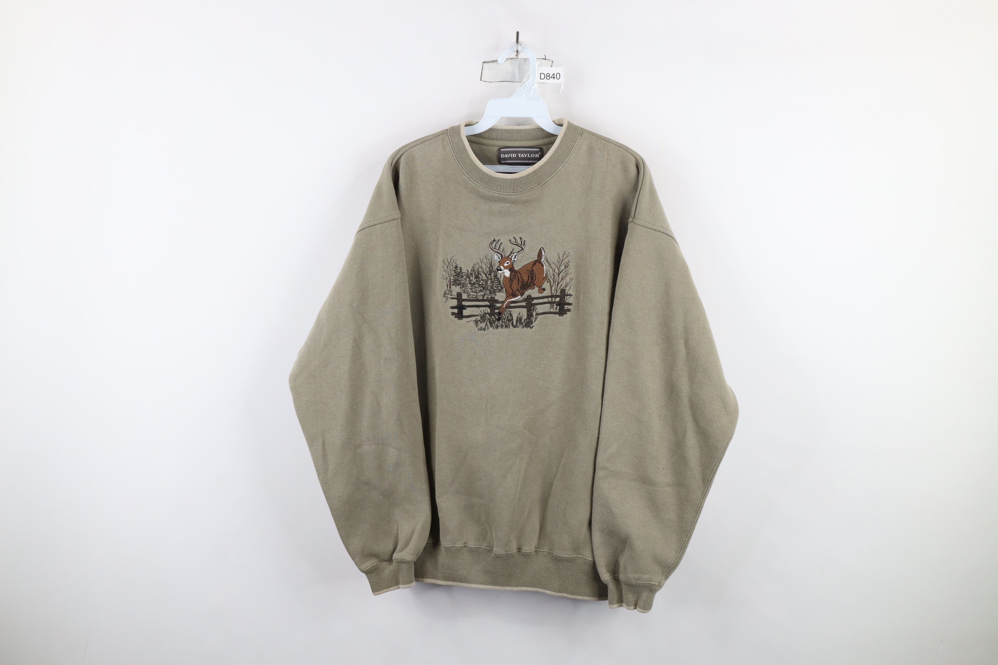 Vintage Vintage 90s Streetwear Nature Deer Buck Crewneck Sweatshirt Size US L / EU 52-54 / 3 - 1 Thumbnail