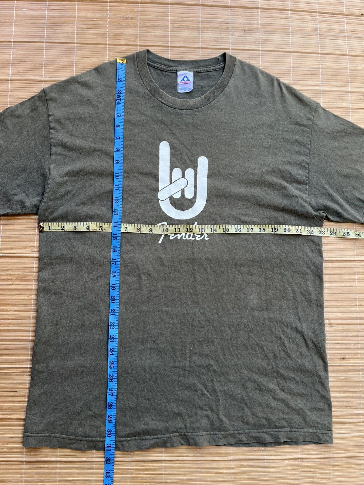 Band Tees Vintage fender t shirt Size US XL / EU 56 / 4 - 5 Thumbnail