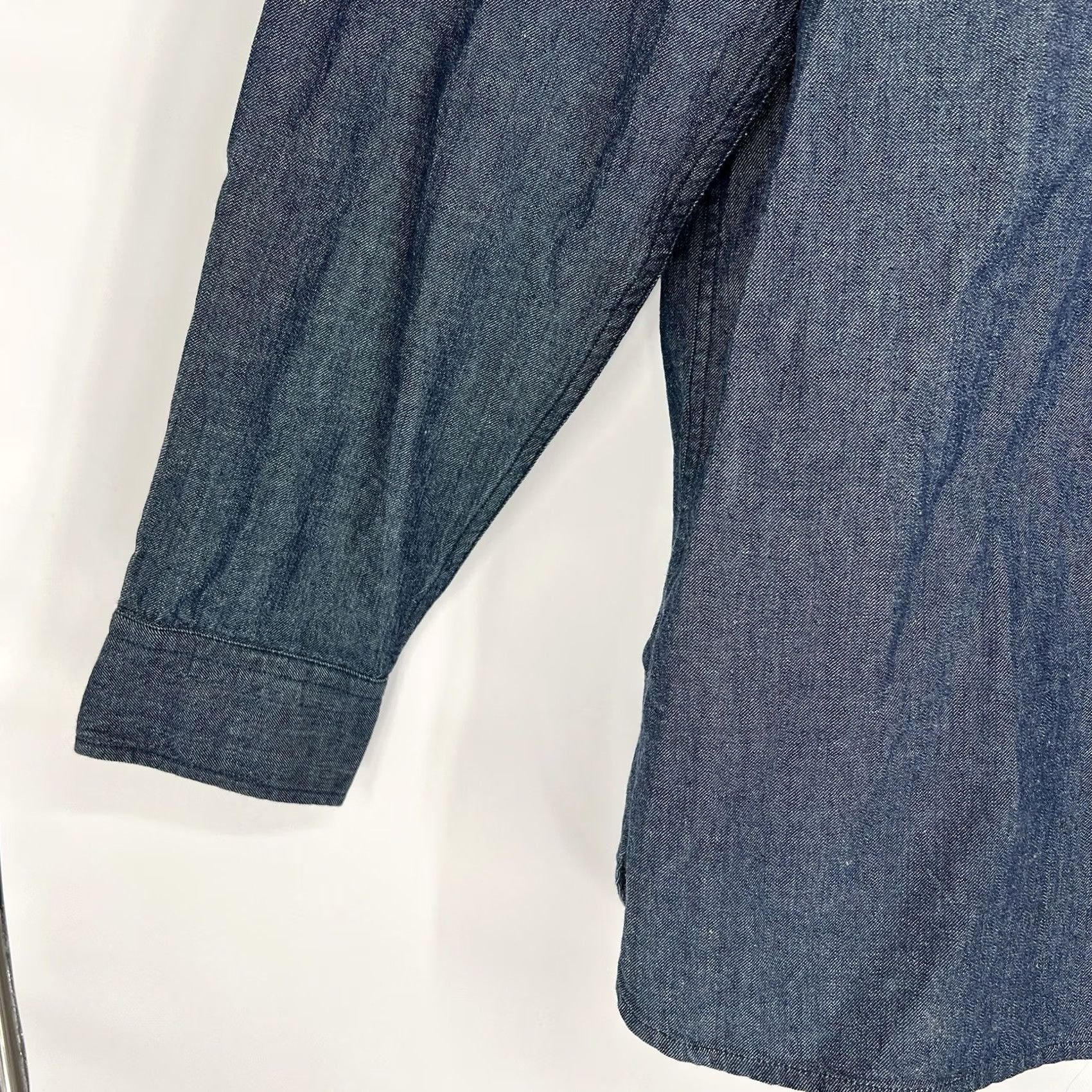 Levi's Levi's Made & Crafted New Standard Shirt Dark Wash Denim Relaxed Fit Long Sleeve Button-Up Size L Blue Mens Fashion Western Travel Winter Size US L / EU 52-54 / 3 - 7 Thumbnail