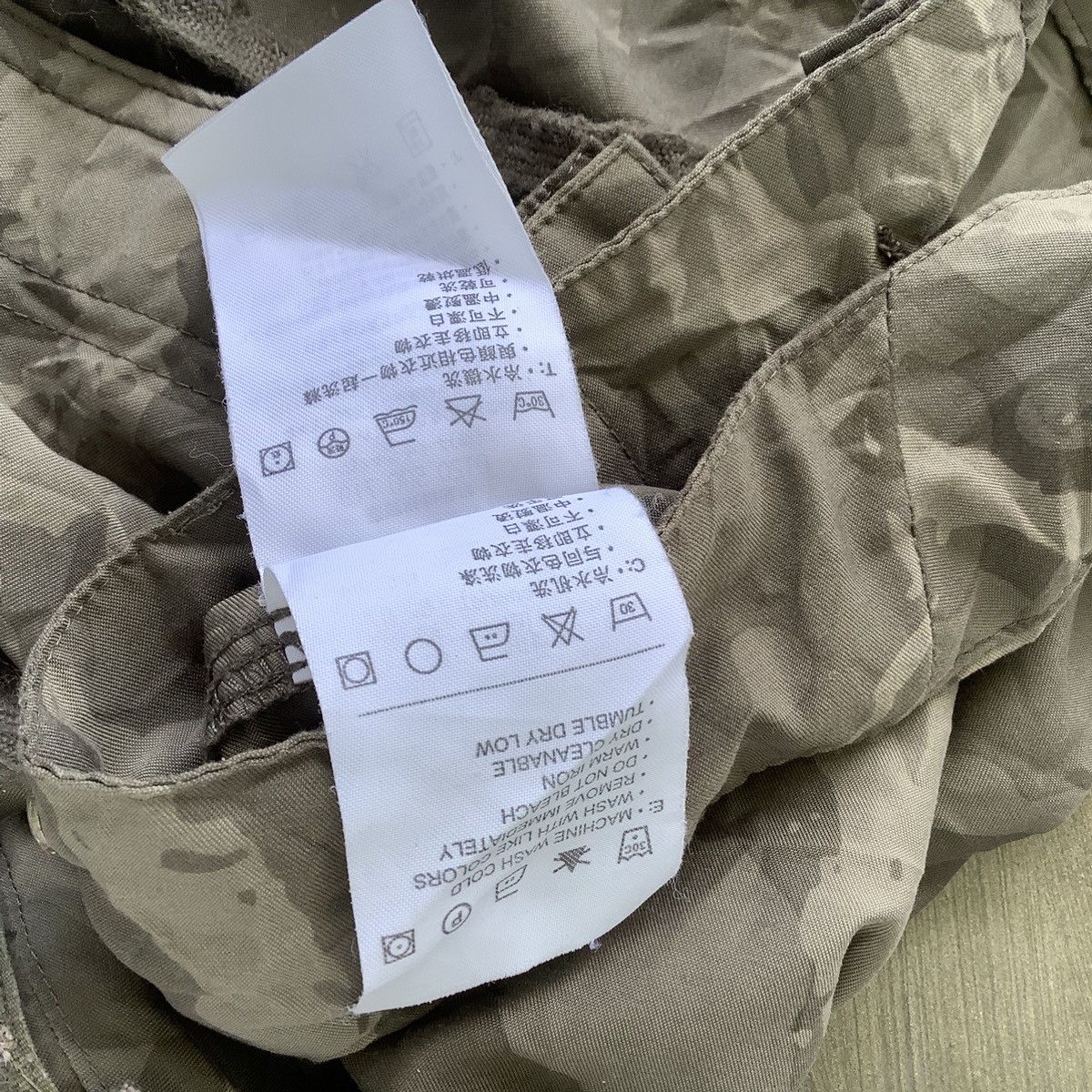 Nike ACG Nike ACG Tactical Army Short Pants Size US 33 - 7 Thumbnail