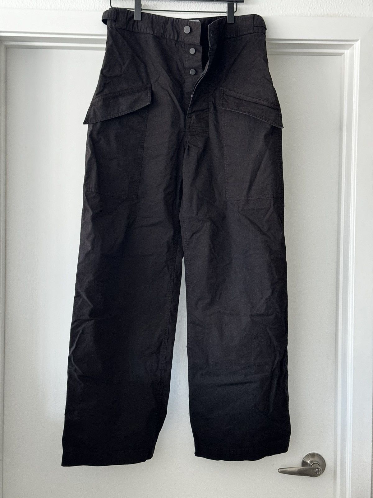 image of Bottega Veneta Fw20 Cargo Pants Adjustable Waist in Black, Men's (Size 32)