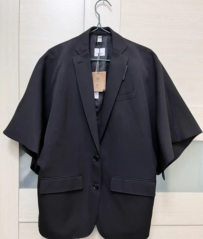 Burberry Burberry Black Wool Sleeveless Cardigan Size S / US 4 / IT 40 - 1 Thumbnail
