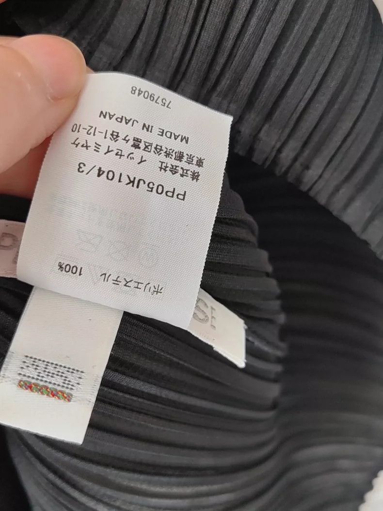 Issey Miyake Issey Miyake size:3 Black pleated long-sleeved shirt Size M / US 6-8 / IT 42-44 - 8 Thumbnail