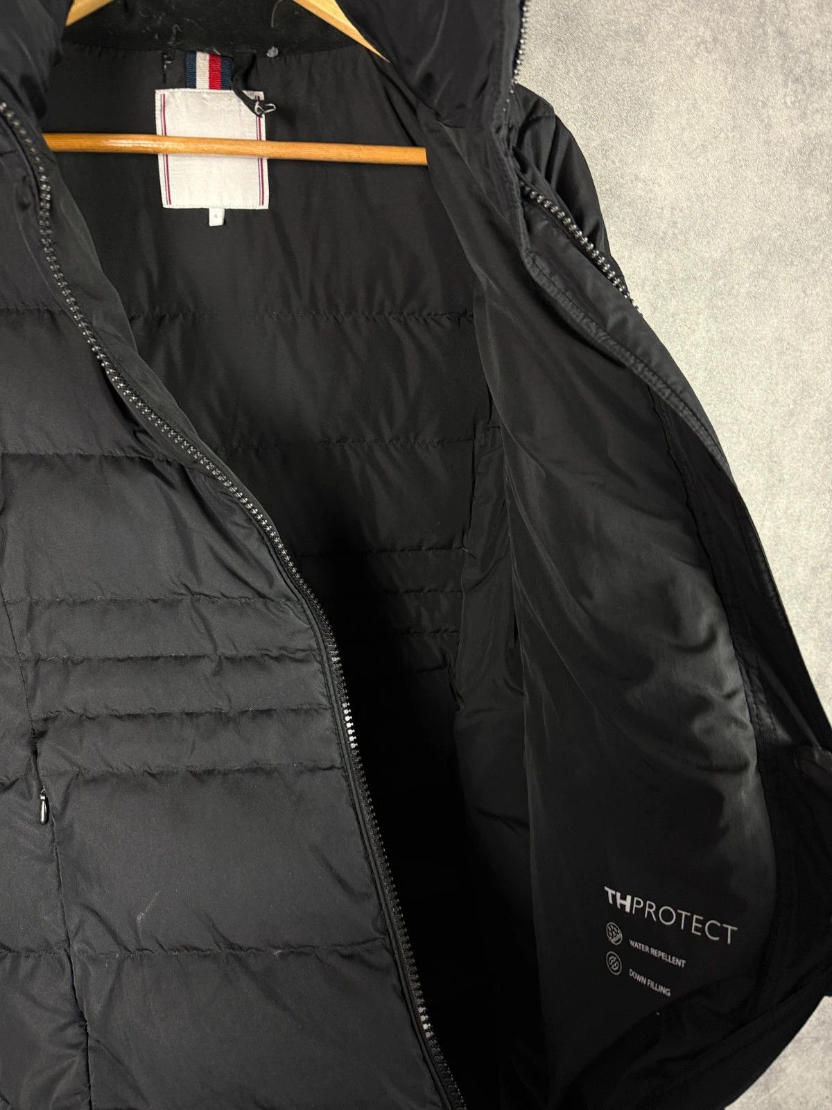 Tommy Hilfiger Tommy Hilfiger Women Down Coat Black Quilted Logo Size L / US 10 / IT 46 - 7 Thumbnail