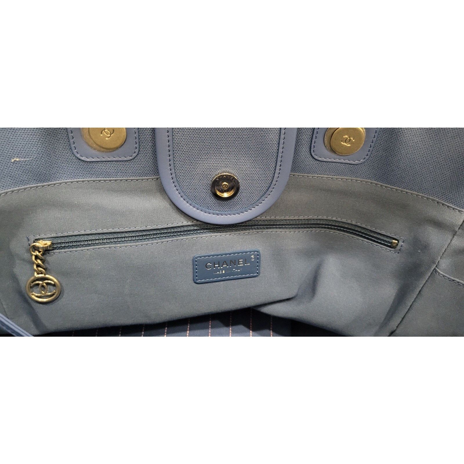 Chanel Chanel Deauville Tote Pinstripe Cotton Medium Size ONE SIZE - 10 Thumbnail