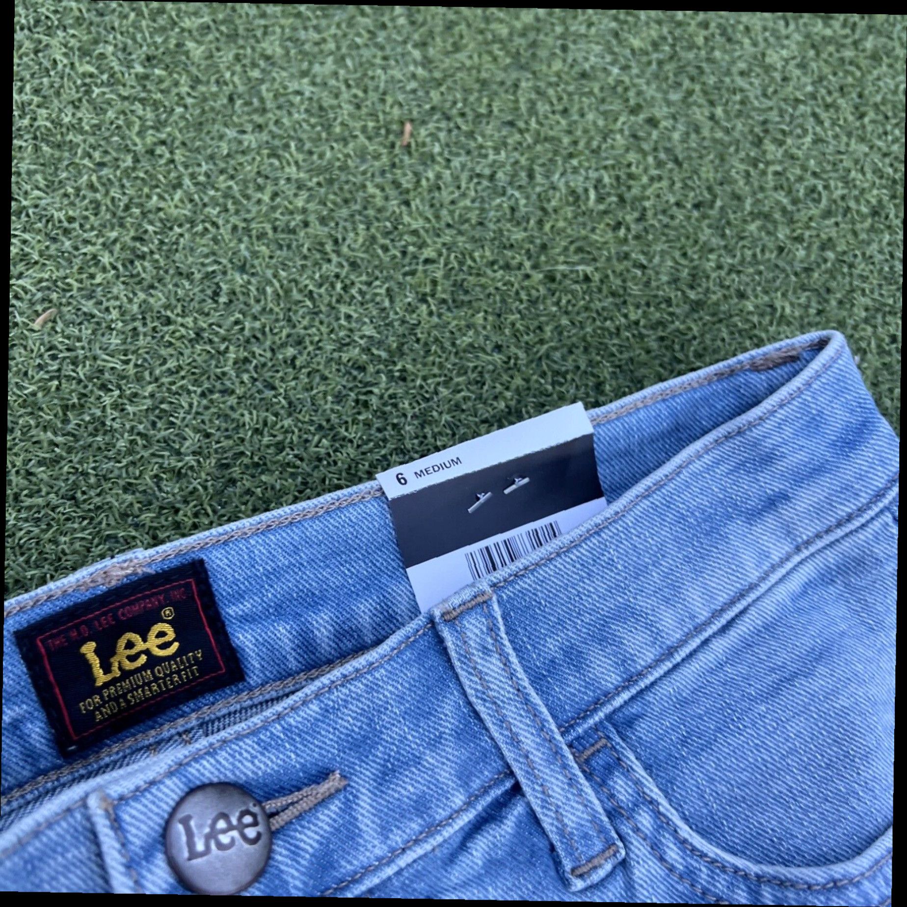 Lee New LEE Womens Flared Jeans Size 6 Medium Wash Cotton Spandex Blend Stretch Size 28" / US 6 / IT 42 - 5 Thumbnail