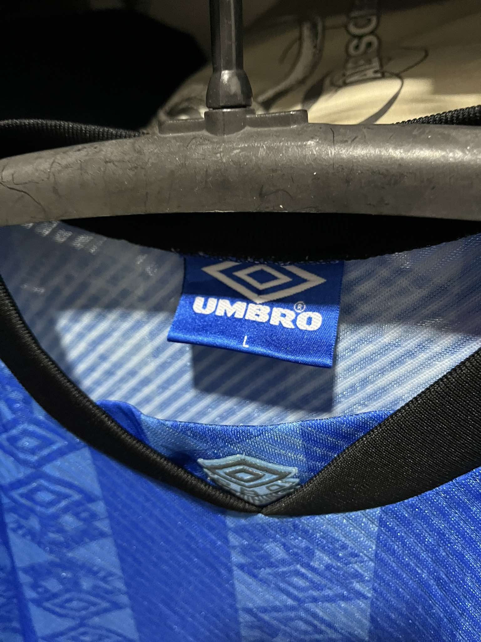 Umbro Umbro Pro Training Football Tee Logo 90s Size US L / EU 52-54 / 3 - 5 Thumbnail