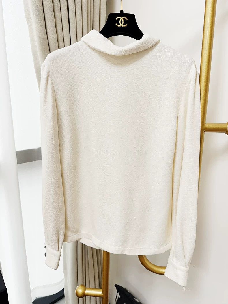 Chanel Chanel Beige Silk Long Sleeve Shirt - dmc Size US M / EU 48-50 / 2 - 1 Thumbnail