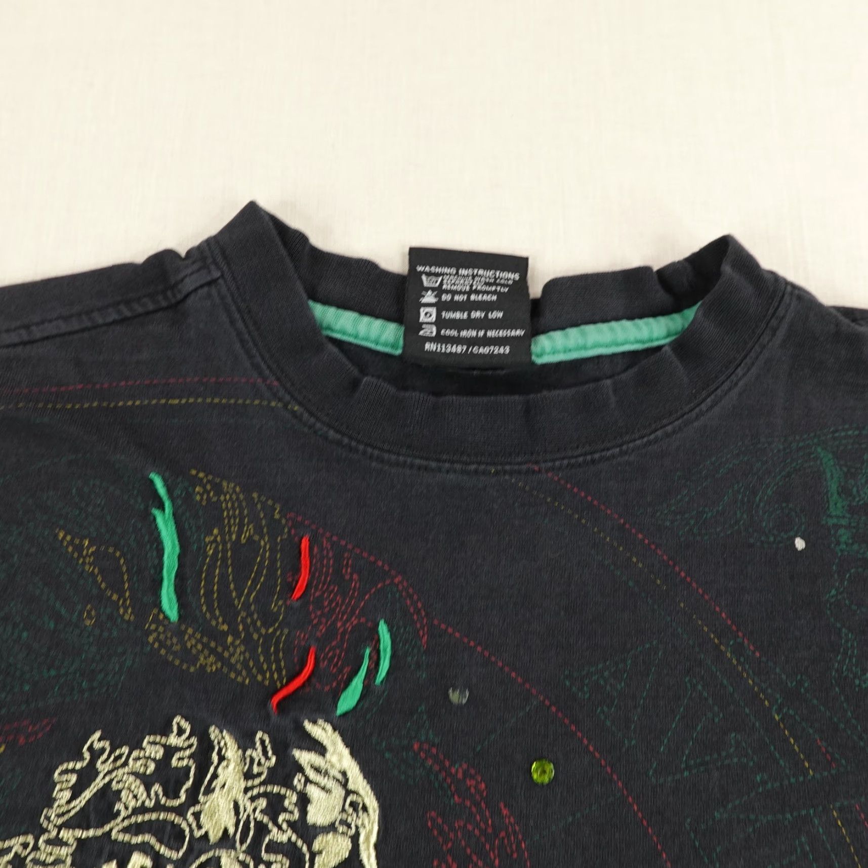 Avirex VINTAGE Avirex T-Shirt Men Medium Black Embroidered Jewels All Over Print 90s Y2K Outdoor Size US M / EU 48-50 / 2 - 2 Thumbnail