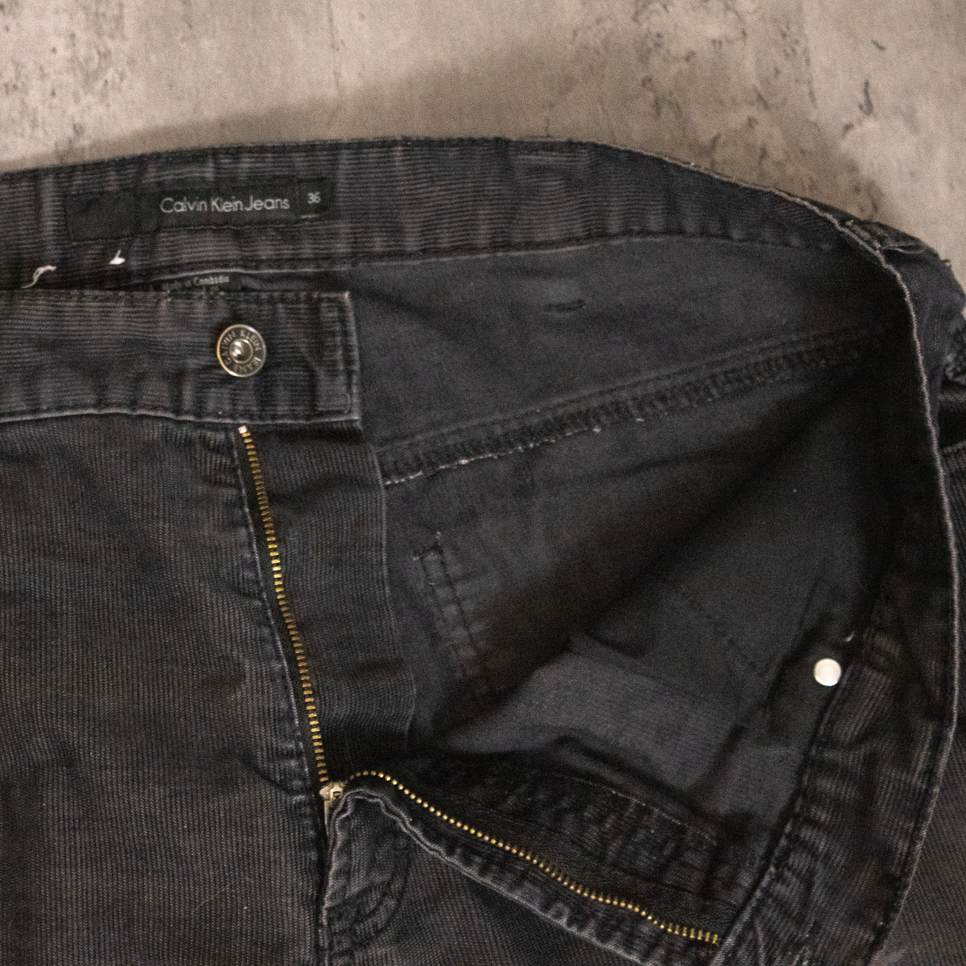 Calvin Klein × Vintage Y2K 2000's Calvin Kelin Relaxed Baggy Wide Corduroy Pant's Size US 37 - 11 Thumbnail