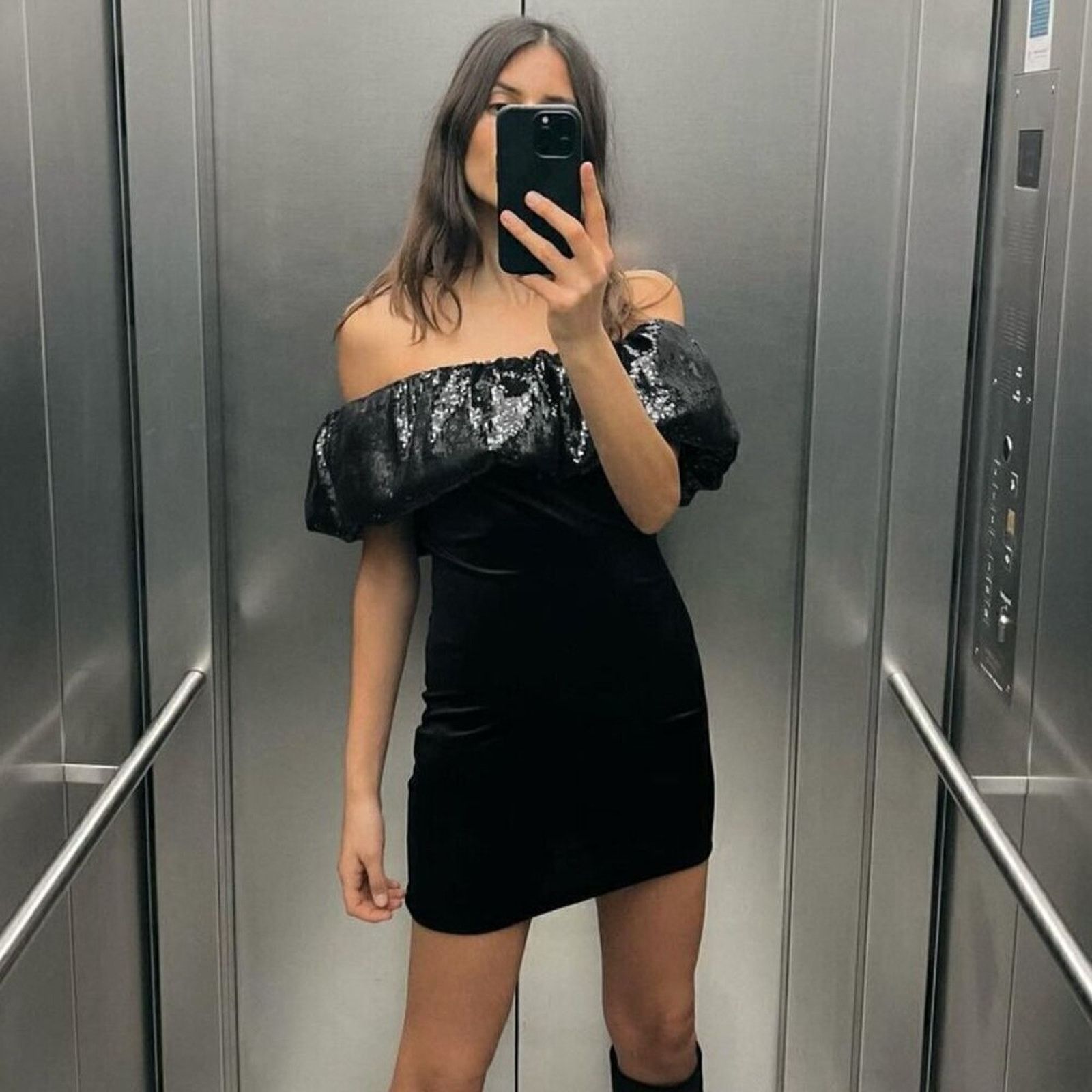 Zara ZARA Off-Shoulder Sequin Bubble Velvet Mini Dress NWT (L) Size L / US 10 / IT 46 - 8 Thumbnail
