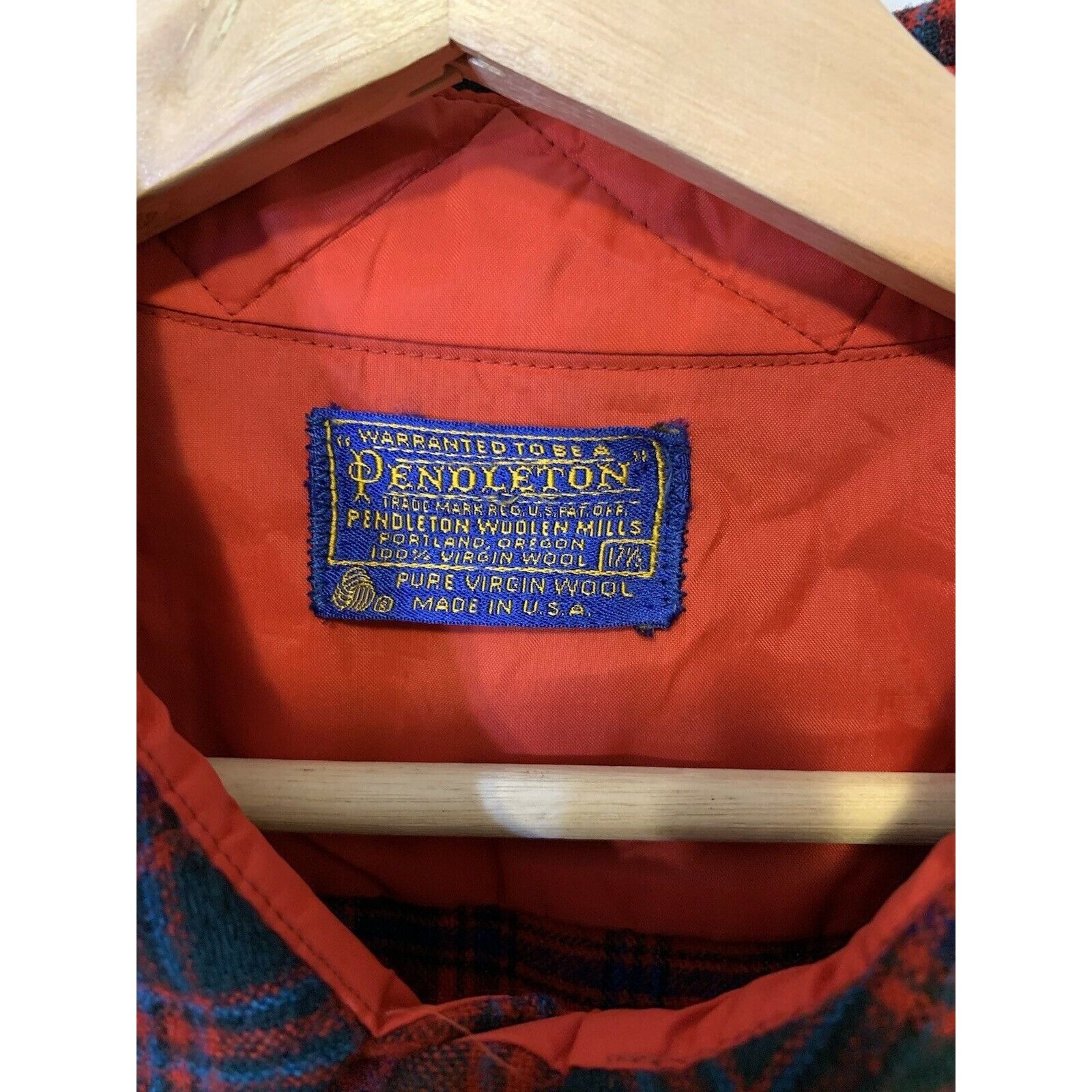 Pendleton Vintage Pendleton Men’s 17 1/2 Red Plaid Virgin Wool Shirt U Size US L / EU 52-54 / 3 - 2 Thumbnail