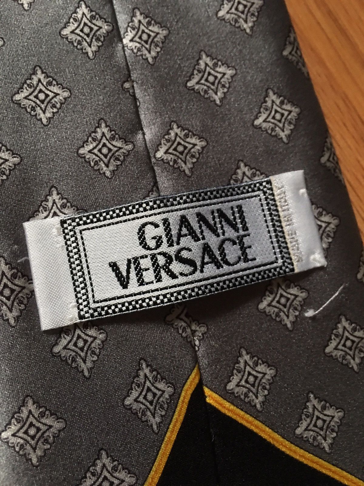 Versace GIANNI VERSACE Vintage Baroque Medusa Silk Mens Tie Size ONE SIZE - 6 Thumbnail