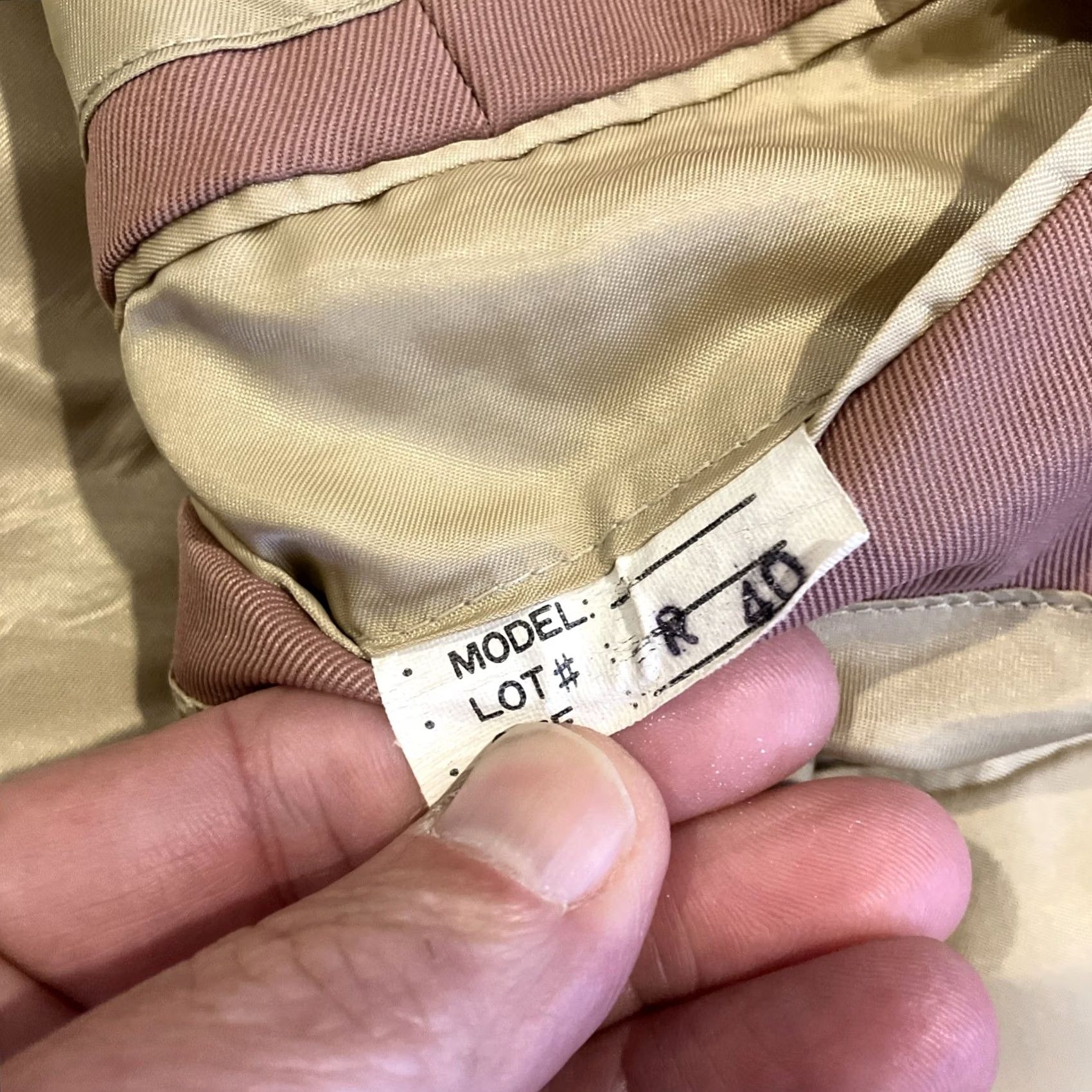 Vintage VINTAGE Le Quadrille Blazer Jacket 40R Beige Mens Regular, Paris/New York/London Sport Coat Swing London Theme 40 Mens Size 40R - 6 Thumbnail