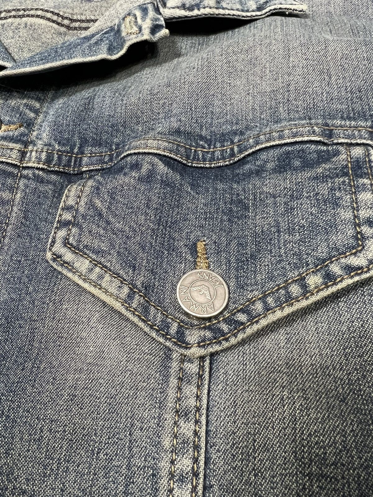 Armani Vintage Armani Jeans Indigo Denim Jacket Size XL / US 12-14 / IT 48-50 - 6 Thumbnail