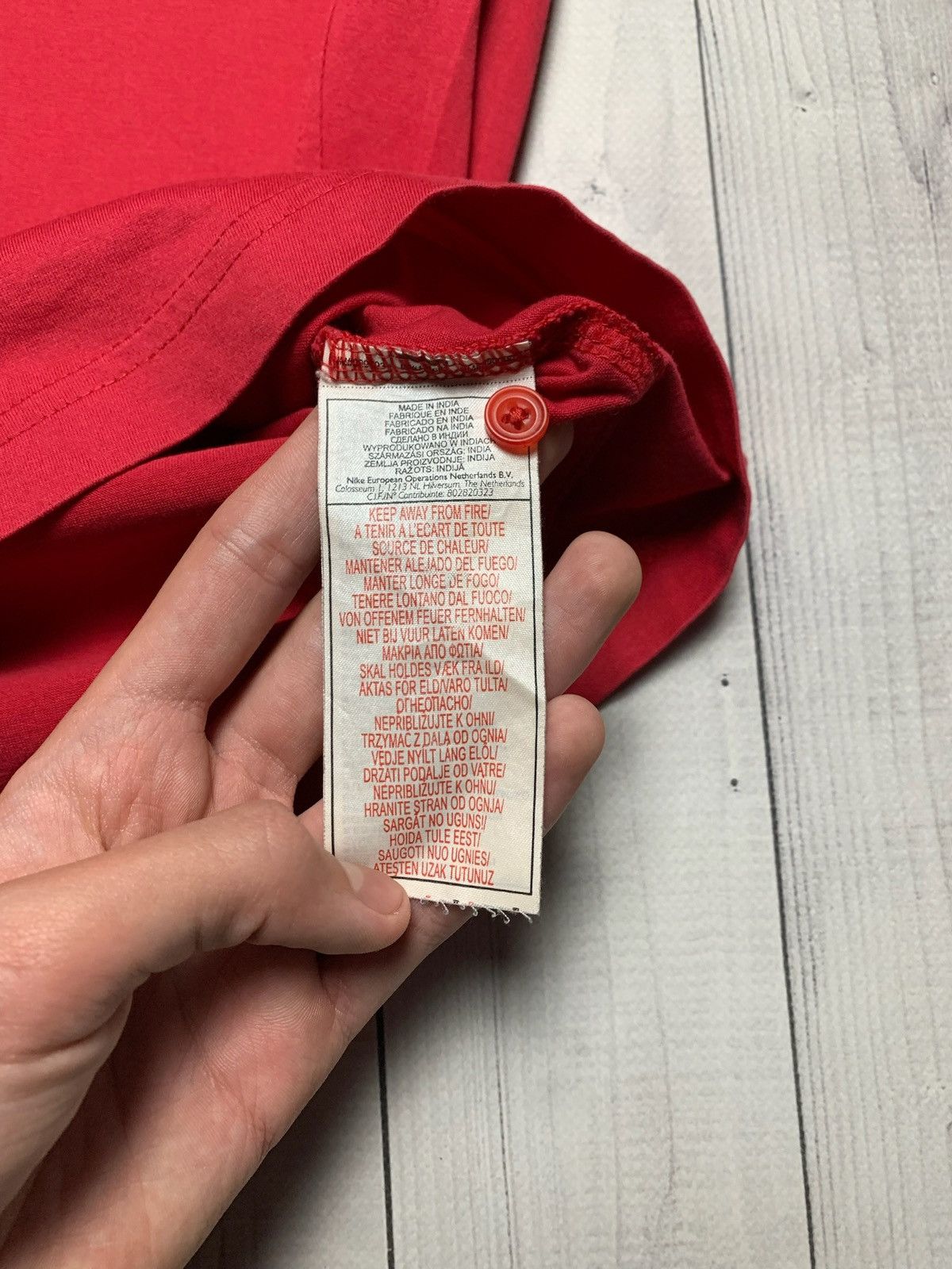 Nike × Vintage Vintage red Arsenal soccer polo size M red Size US M / EU 48-50 / 2 - 4 Thumbnail