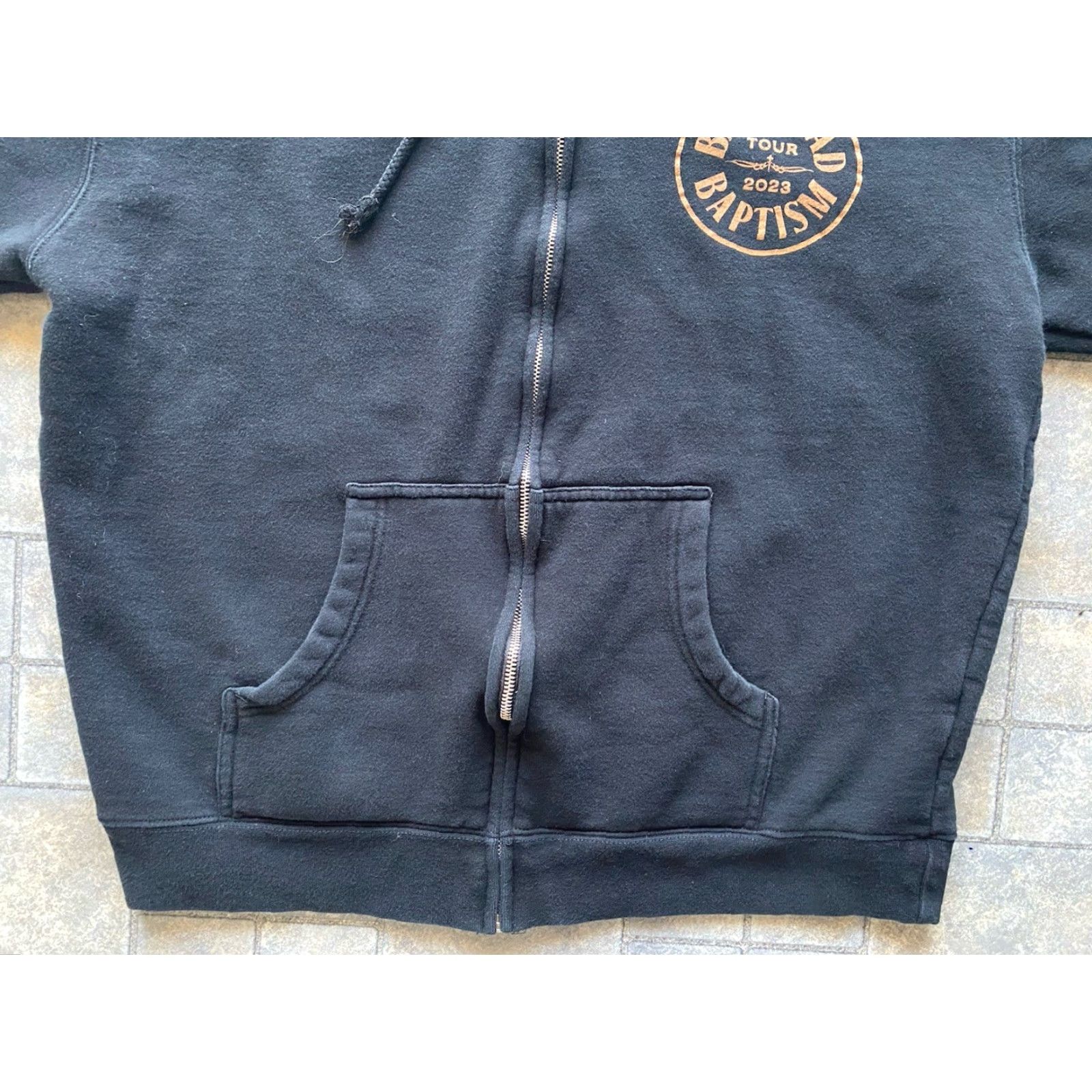 Vintage Jelly Roll MENS Large Backroad Baptism Tour 2023 Black/Gold Zip Hoodie Jacket Men's L Full Zip Zipper Graphic Print Size US L / EU 52-54 / 3 - 3 Thumbnail