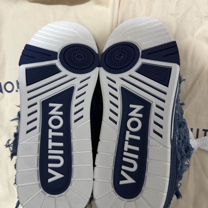 Louis Vuitton Louis Vuitton Blue Low-Top Skate Sneakers Unisex -2508 Size US 7.5 / EU 40-41 - 4 Thumbnail