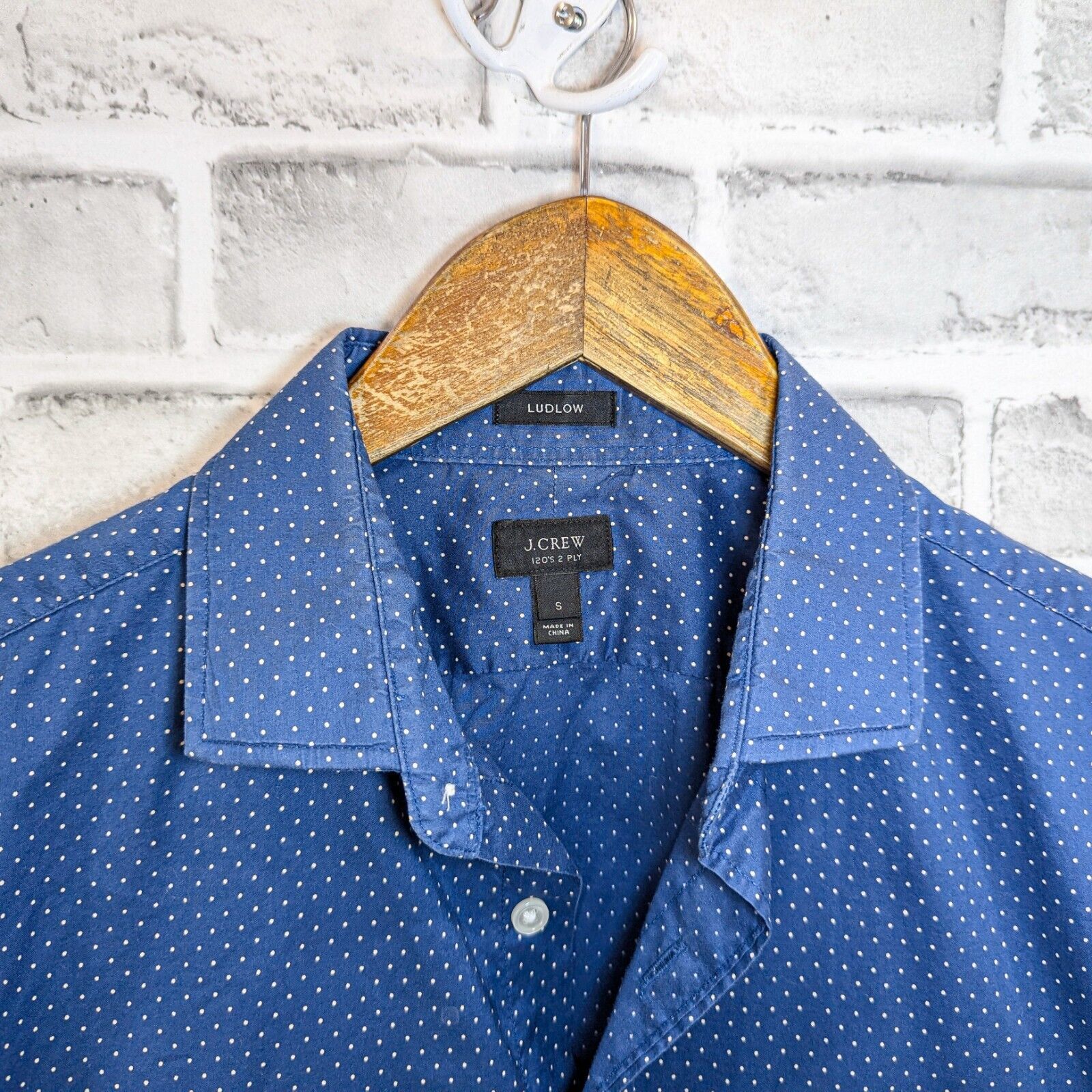 J.Crew J. Crew Ludlow Men's Button up Shirt Blue w Mini Polka dot Size US S / EU 44-46 / 1 - 2 Thumbnail