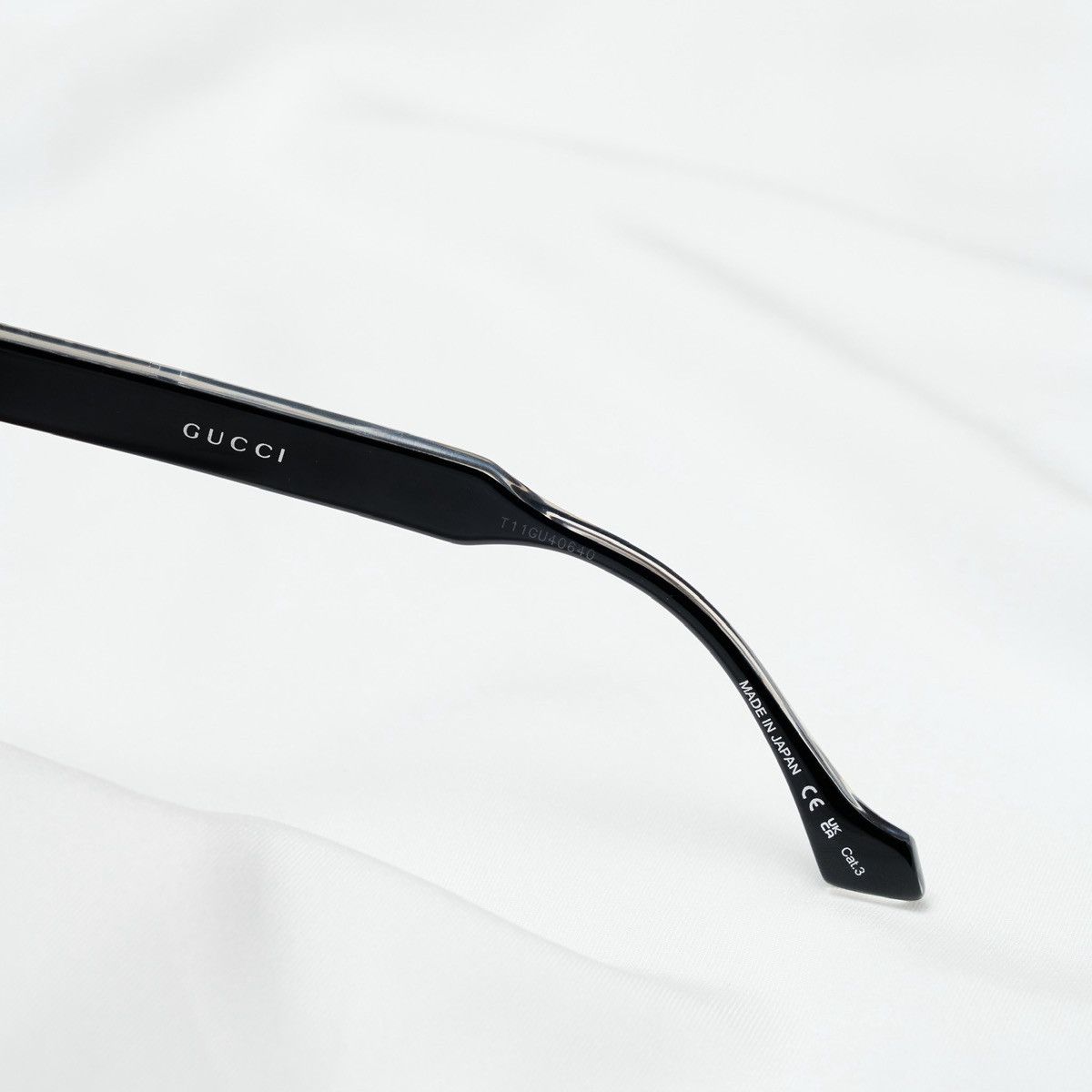 Gucci GUCCI GG1732SK 001 SUNGLASSES Size ONE SIZE - 4 Thumbnail