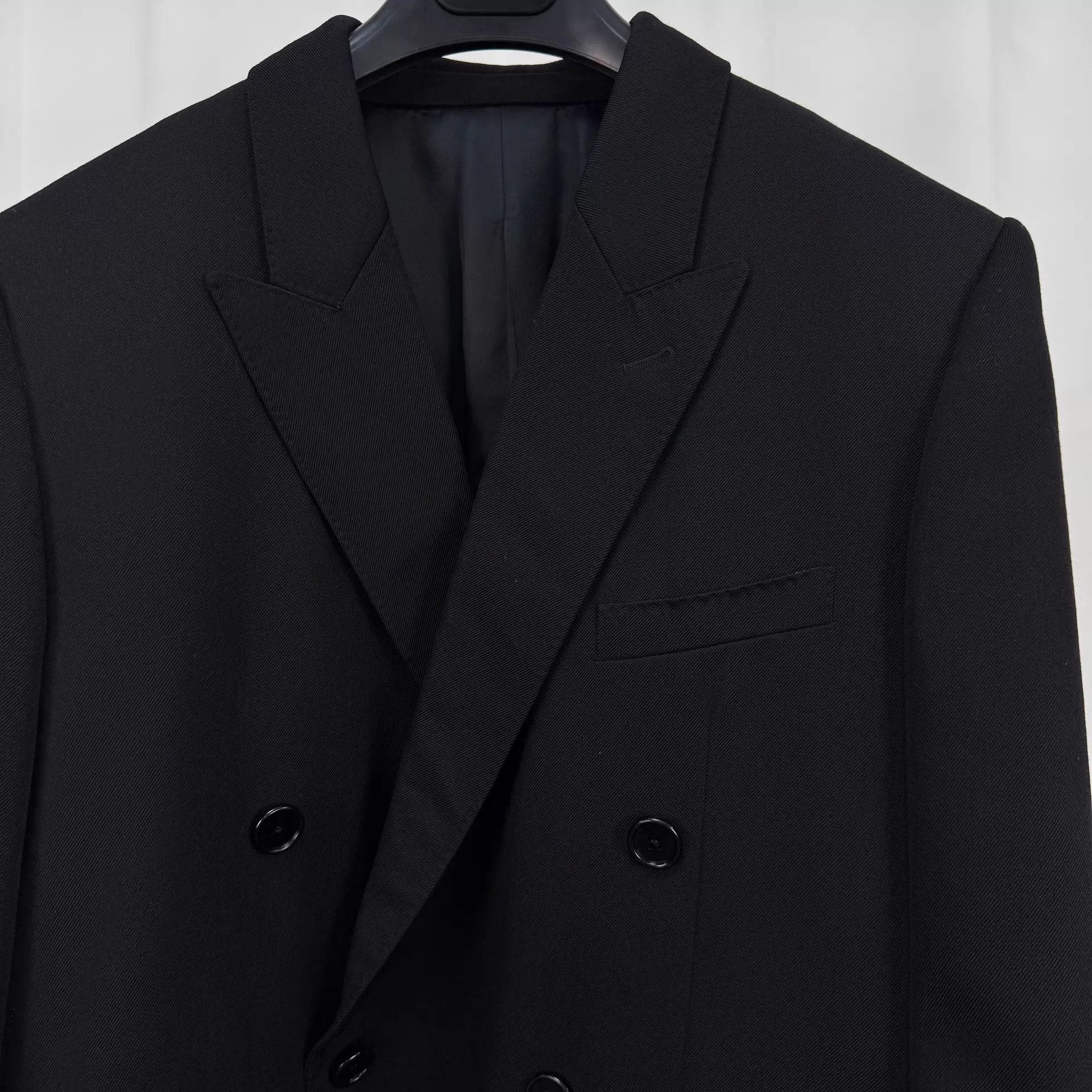 Celine Celine double-breasted peak lapel blazer 42 mint Size M / US 6-8 / IT 42-44 - 3 Thumbnail