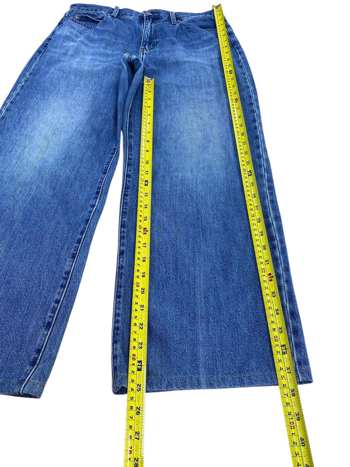 Uniqlo Uniqlo Faded Wash Style Wide Leg Jeans Size US 32 / EU 48 - 6 Thumbnail