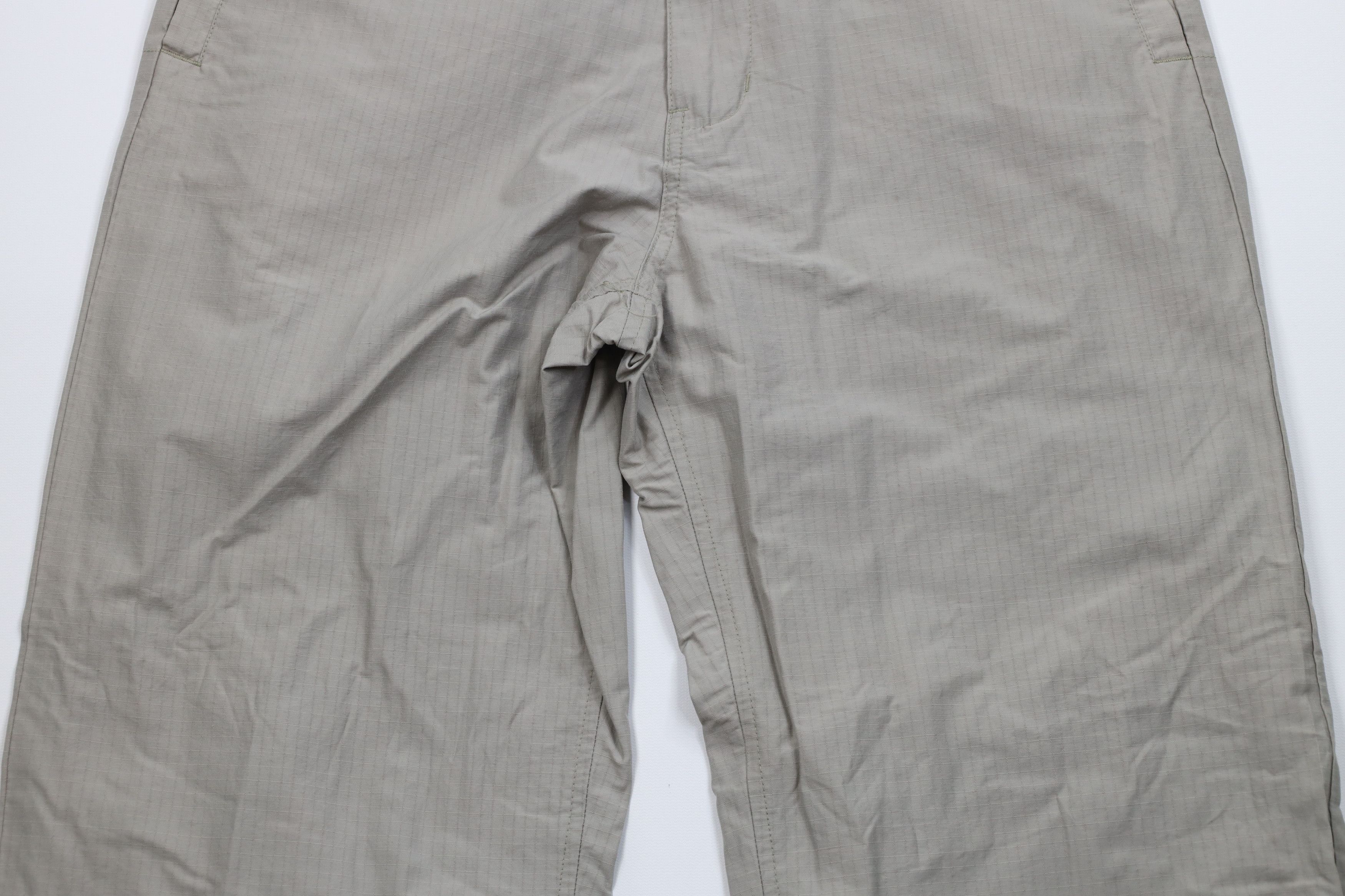 Tommy Hilfiger Vintage Y2K 2000 Tommy Hilfiger Wide Leg Windbreaker Pants Size US 34 / EU 50 - 3 Thumbnail