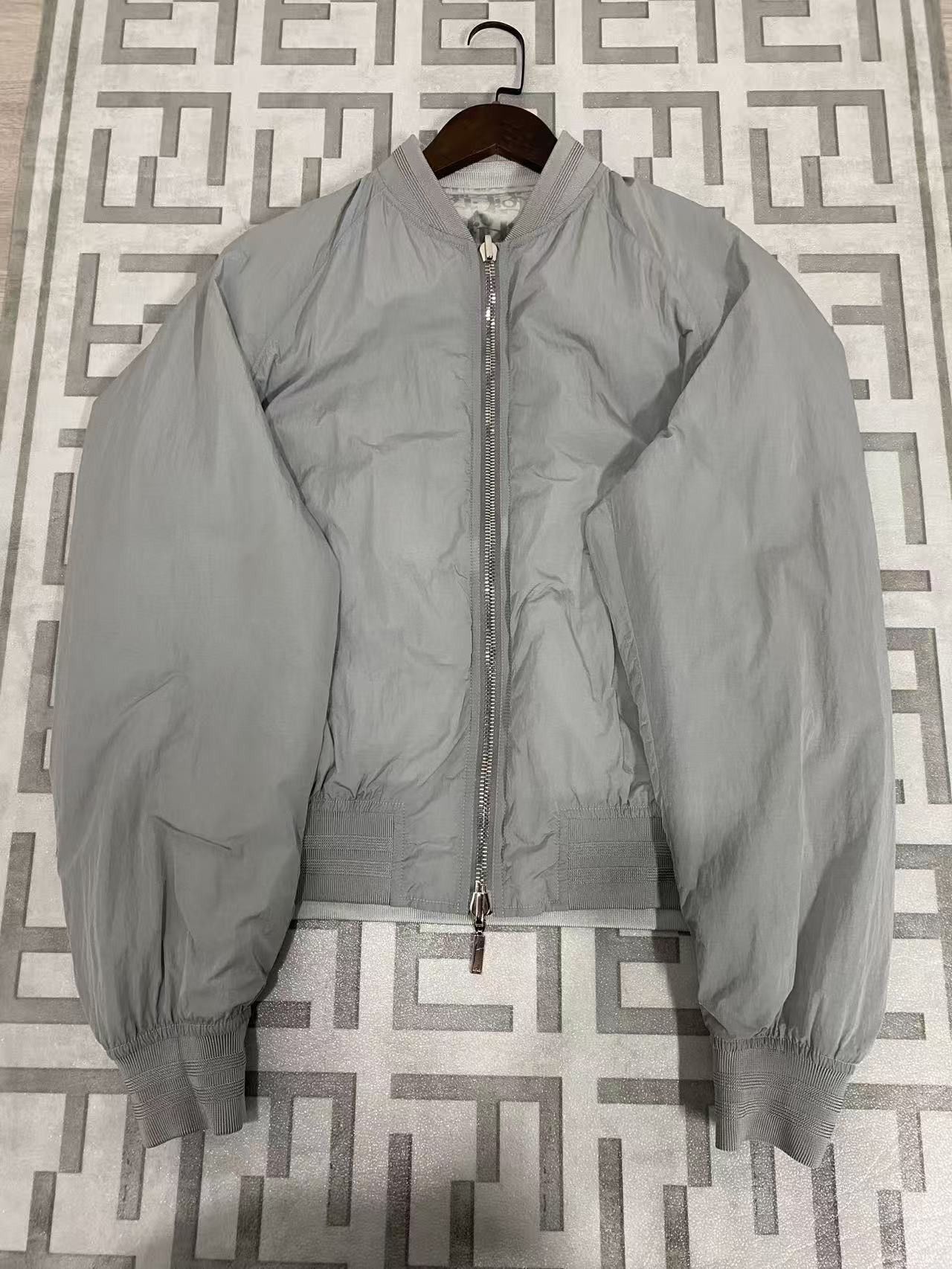 Dior Dior x Travis Scott Oblique Bomber Jacket Size M Size US M / EU 48-50 / 2 - 1 Thumbnail