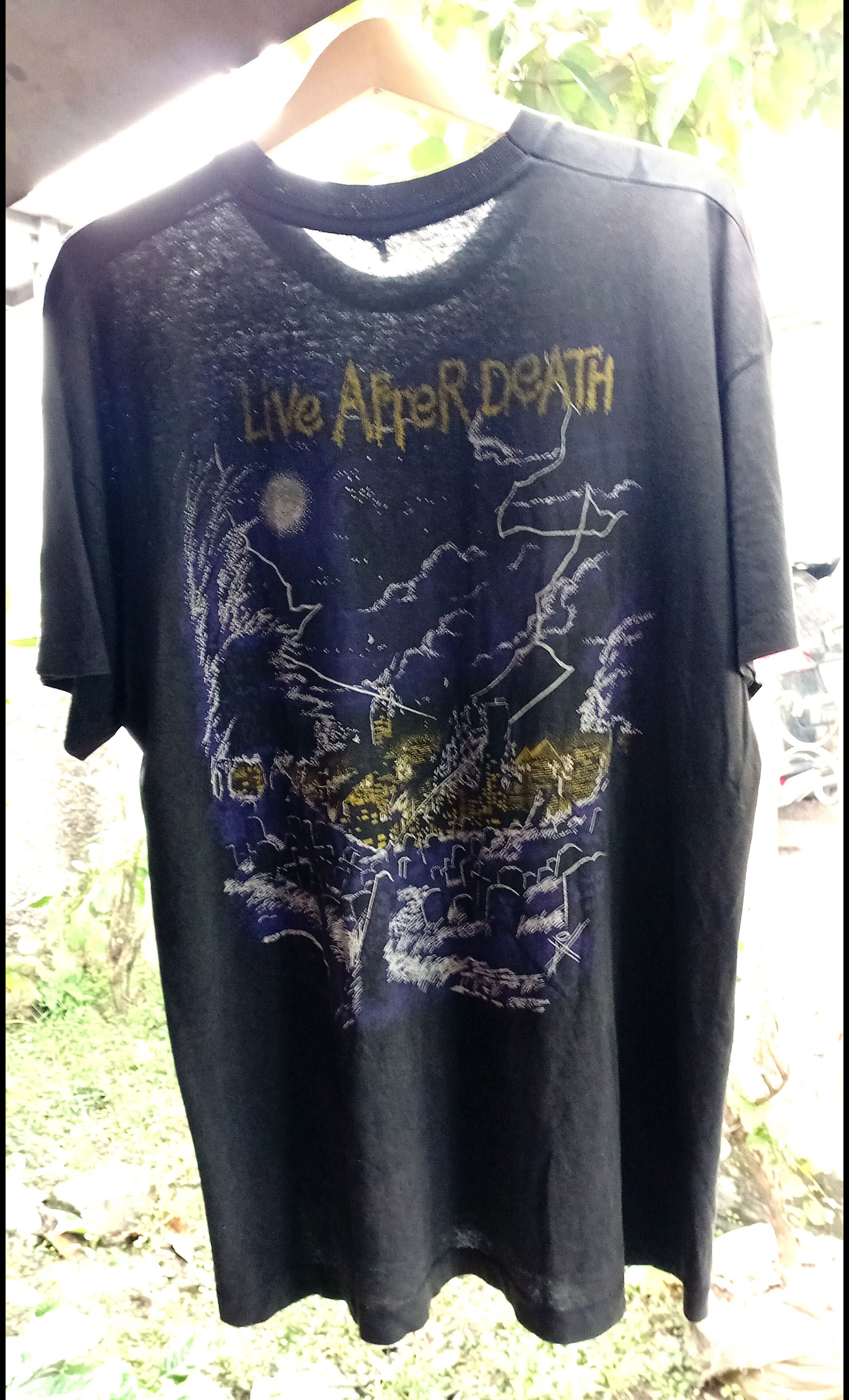 Iron Maiden Vintage iron maiden Life after death tour 1985 shirt rare Size US XL / EU 56 / 4 - 3 Thumbnail