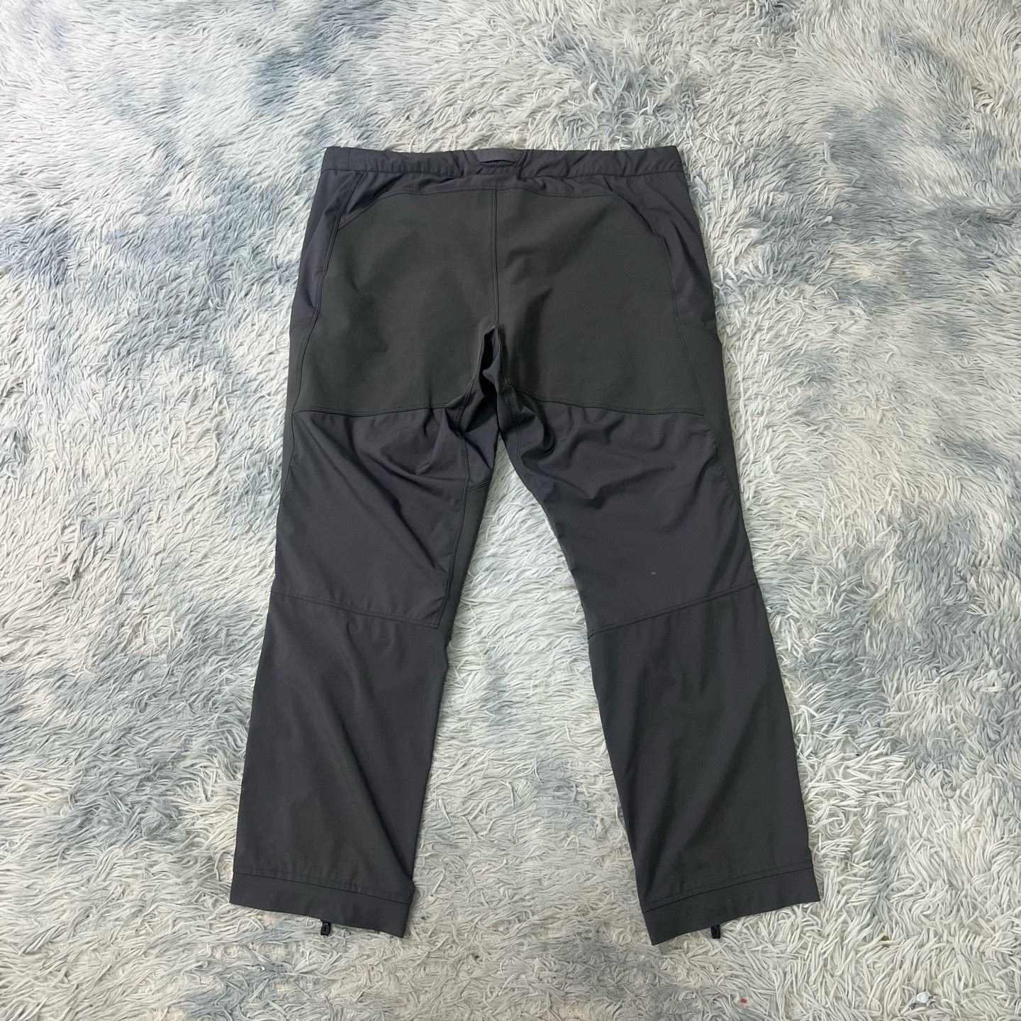 Arc'teryx ARC'TERYX Pants Size XL Size US 32 / EU 48 - 2 Thumbnail