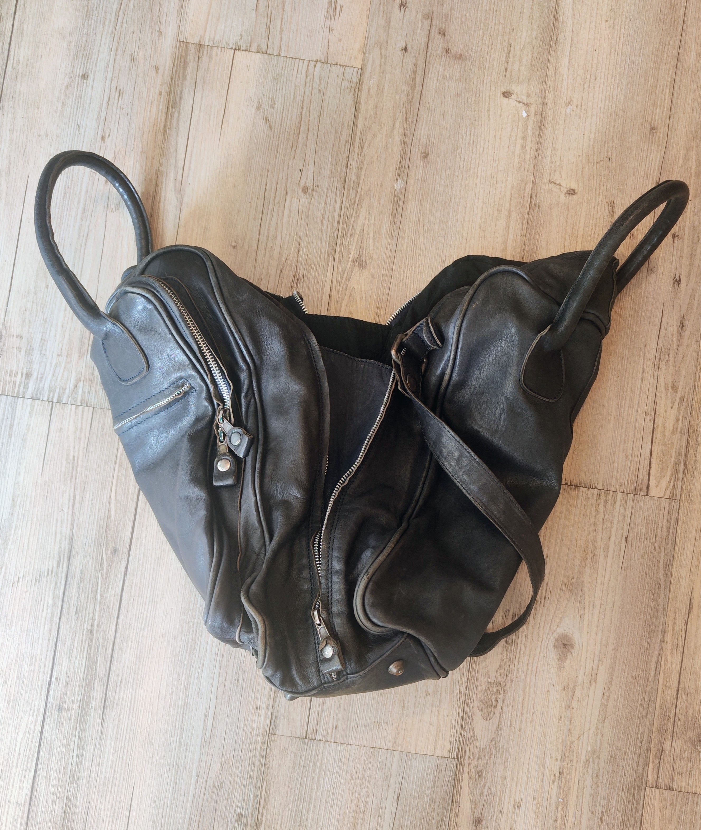 Guidi Corsia washed leather bag.Like A1923 or Attachment bags Size ONE SIZE - 4 Thumbnail
