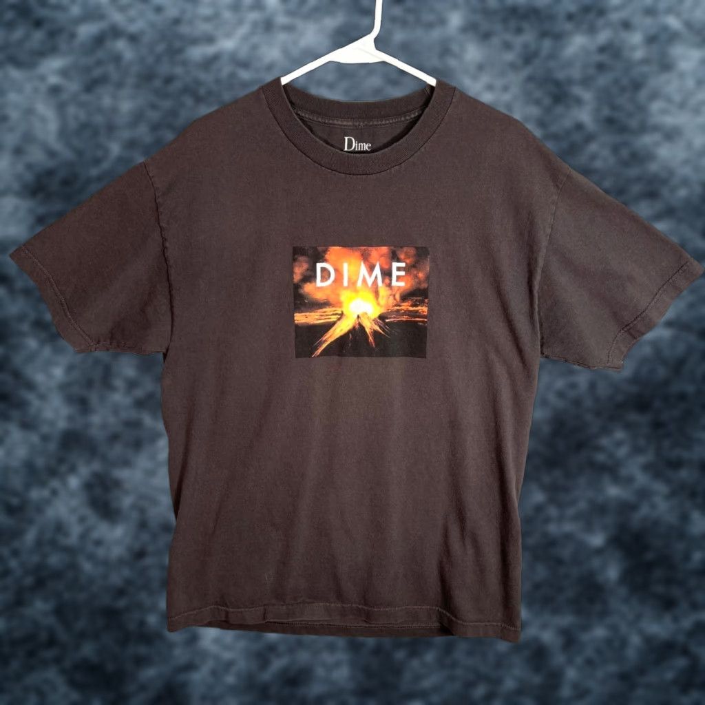 Dime Dime Skateboarding T-Shirt Mens Large Dark Grey Volcano Graphic 100% Cotton Shirt Short Sleeve Crew Neck Logo Vintage: No Size US L / EU 52-54 / 3 - 1 Thumbnail