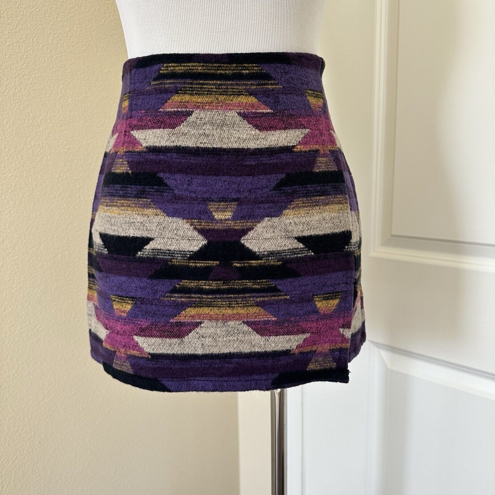 Other Geometric Festival Mini Skirt Size 2-4 Saiph Made In Italy Size 27" / US 4 / IT 40 - 2 Thumbnail
