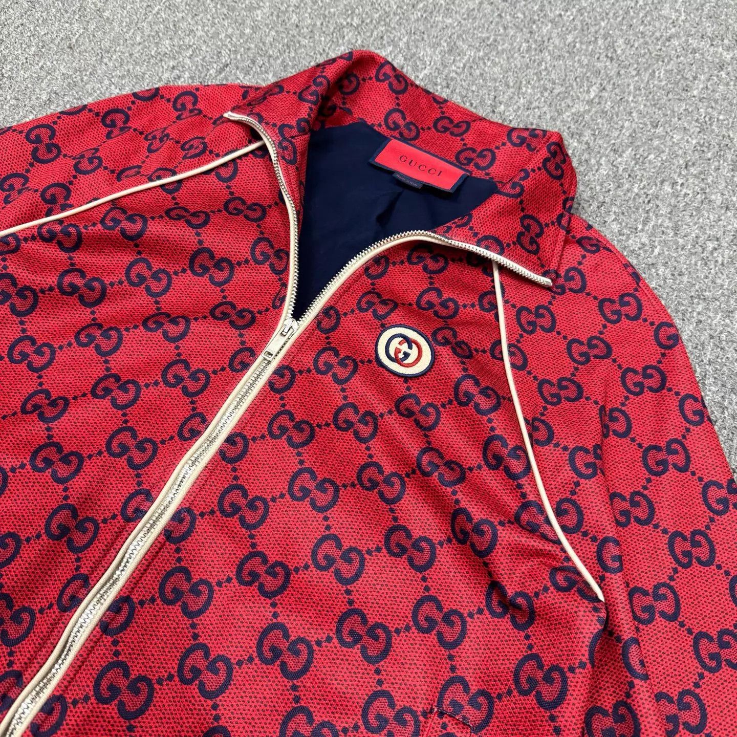 Gucci Gucci Red/Blue cb stand collar logo print S 99 new Size US S / EU 44-46 / 1 - 3 Thumbnail