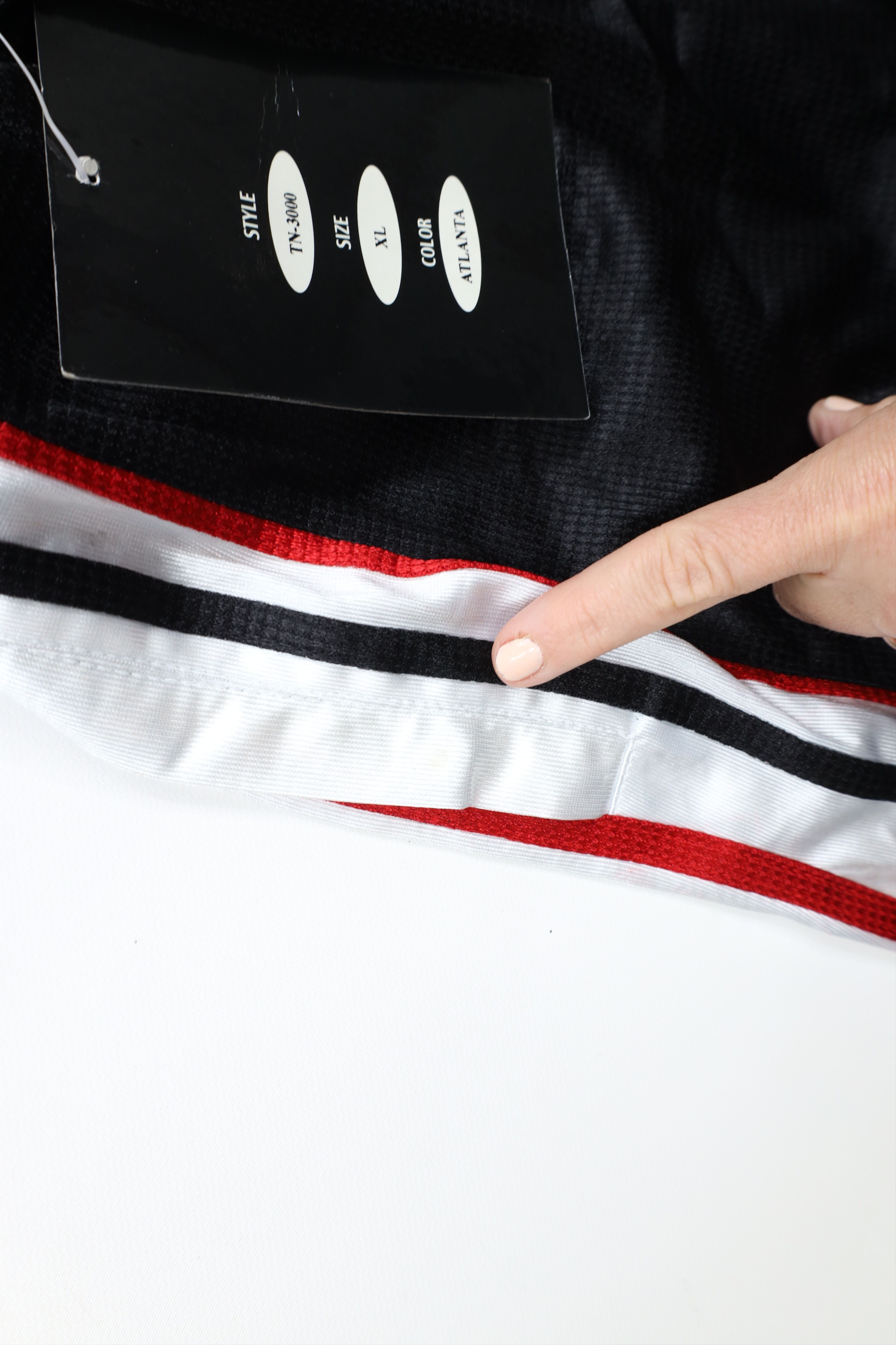 Vintage Deadstock Vintage 90s Y2K Streetwear Basketball Shorts Size US 36 / EU 52 - 9 Thumbnail