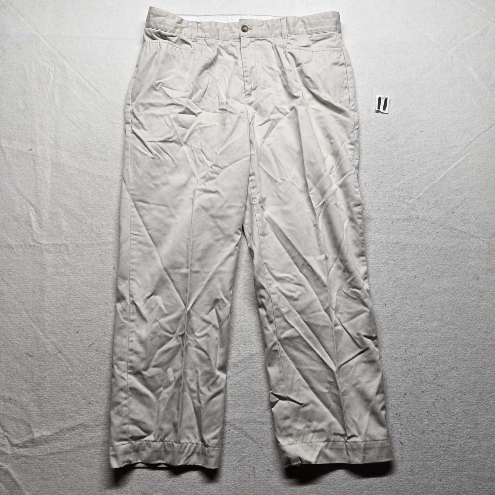 Vintage Christopher & Banks Pants Capri Women Adult 12 White Comfort Stretch Casual Size 34" / US 12 / IT 48 - 2 Thumbnail