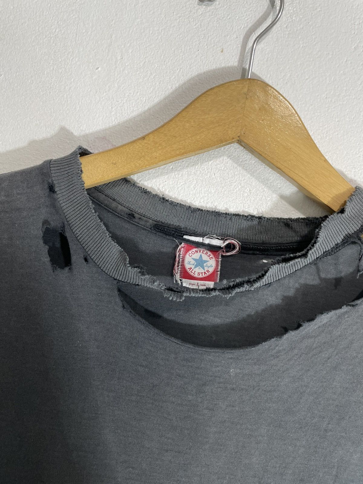 Vintage RARE distressed blank Tshirt Trashed style 80/90s Converse Size US L / EU 52-54 / 3 - 6 Thumbnail