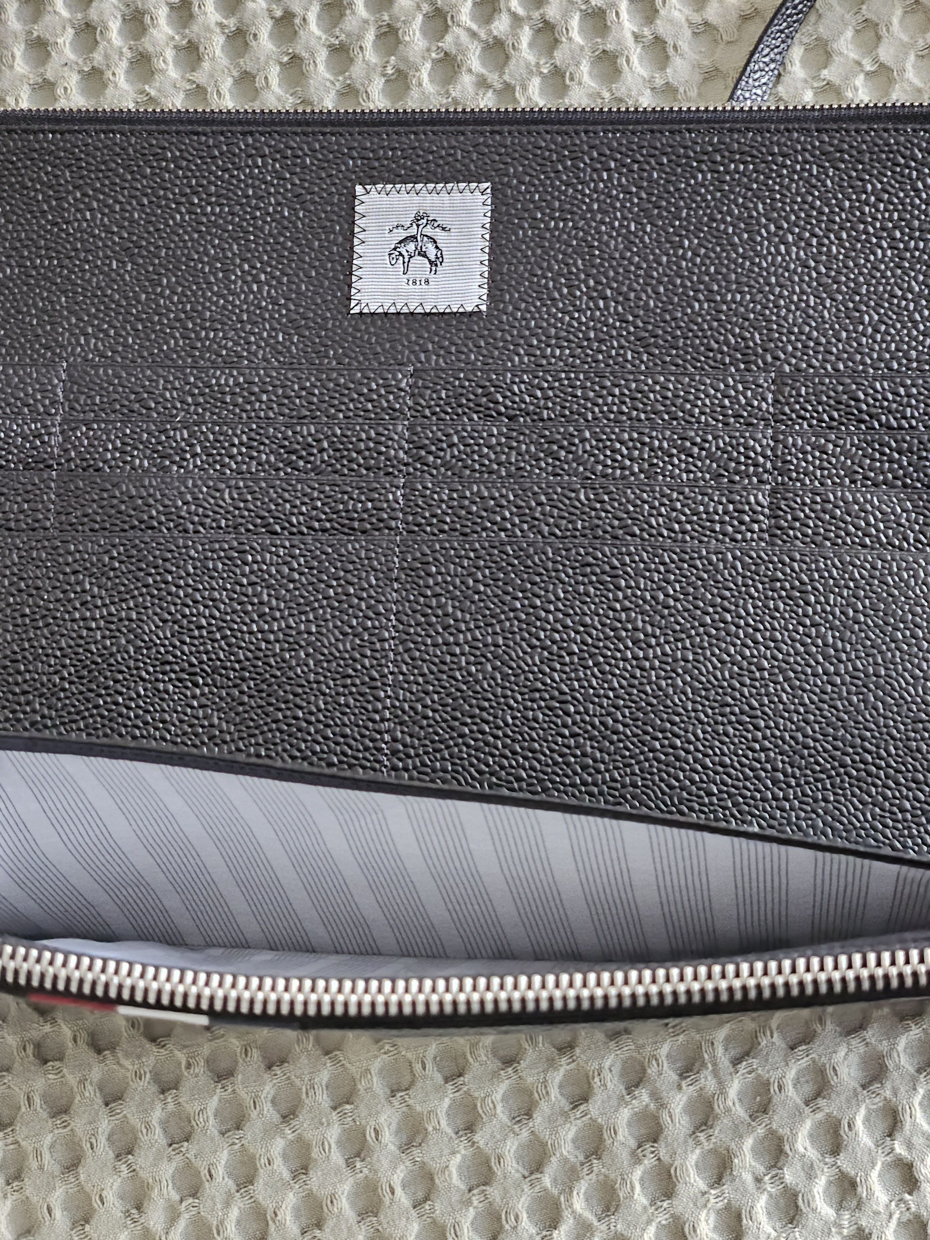 Thom Browne Thom Browne Black Fleece Leather Tricolor XL Pouch Size ONE SIZE - 14 Thumbnail