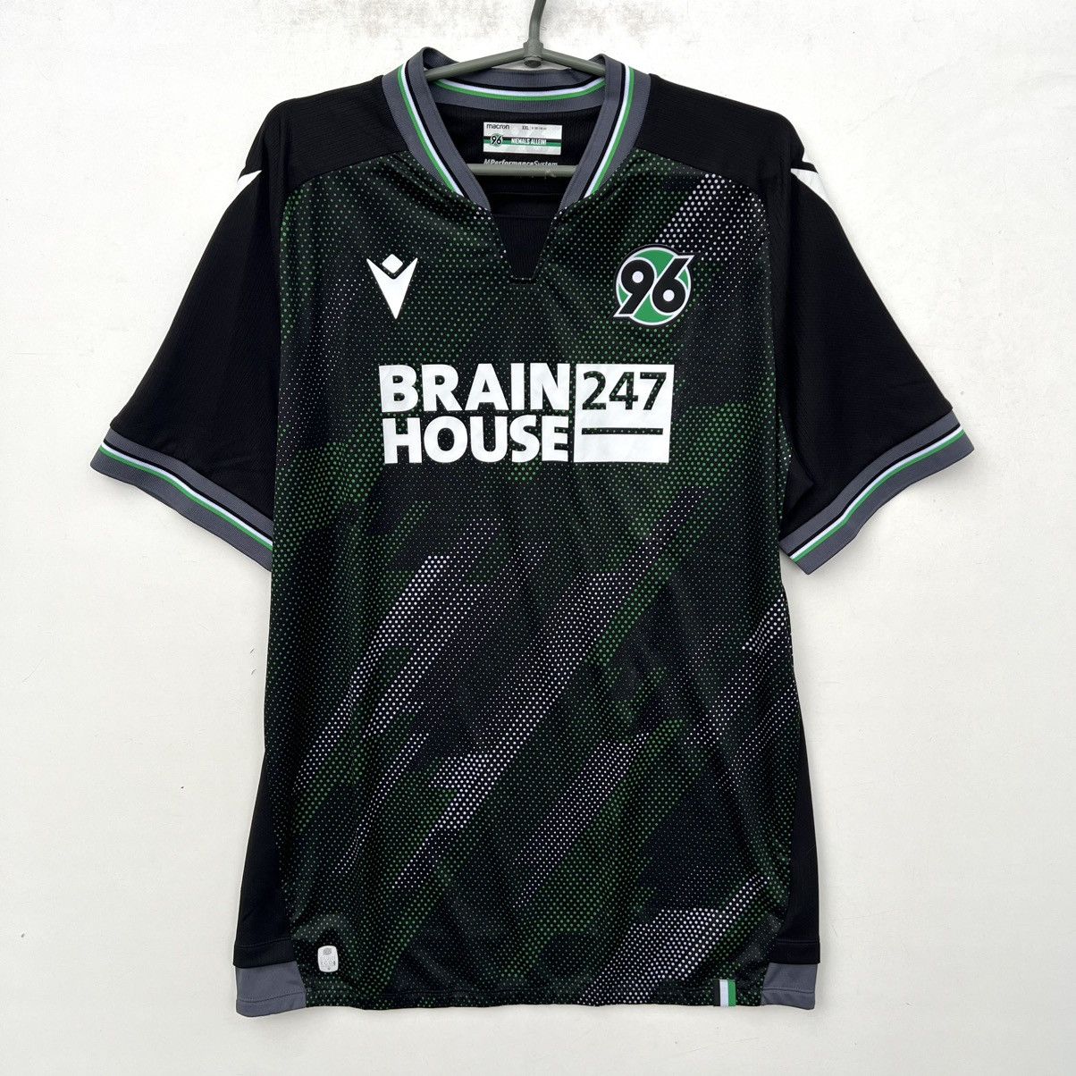 Macron HANNOVER 96 soccer jersey football t shirt Size US XXL / EU 58 / 5 - 1 Thumbnail