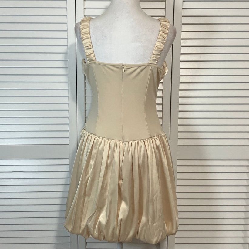Other NWT Cream Knitted Stain Bubble Hem Mini Dress Girls L Size US L / EU 52-54 / 3 - 2 Thumbnail