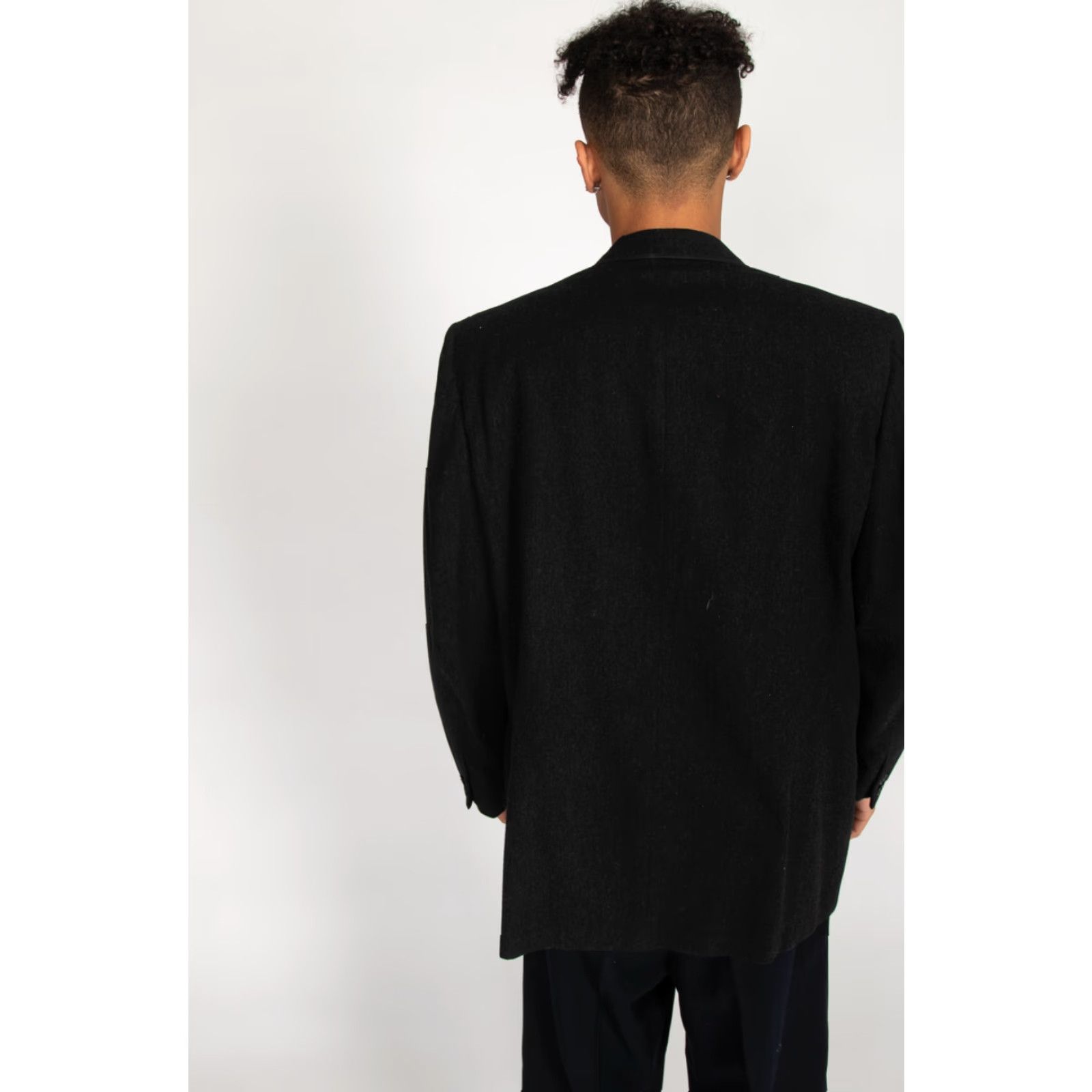 Vintage VINTAGE Rudofker Black Tuxedo Jacket Large Formal Blazer 154 Classic Complex Ragstock Mens Adult Large Black Blazer Size 42R - 4 Thumbnail