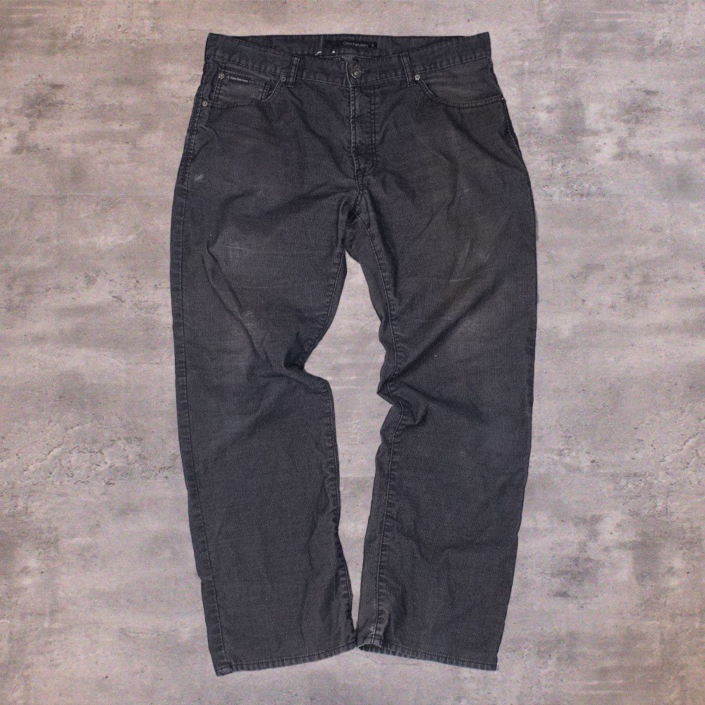 Calvin Klein × Vintage Y2K 2000's Calvin Kelin Relaxed Baggy Wide Corduroy Pant's Size US 37 - 1 Thumbnail