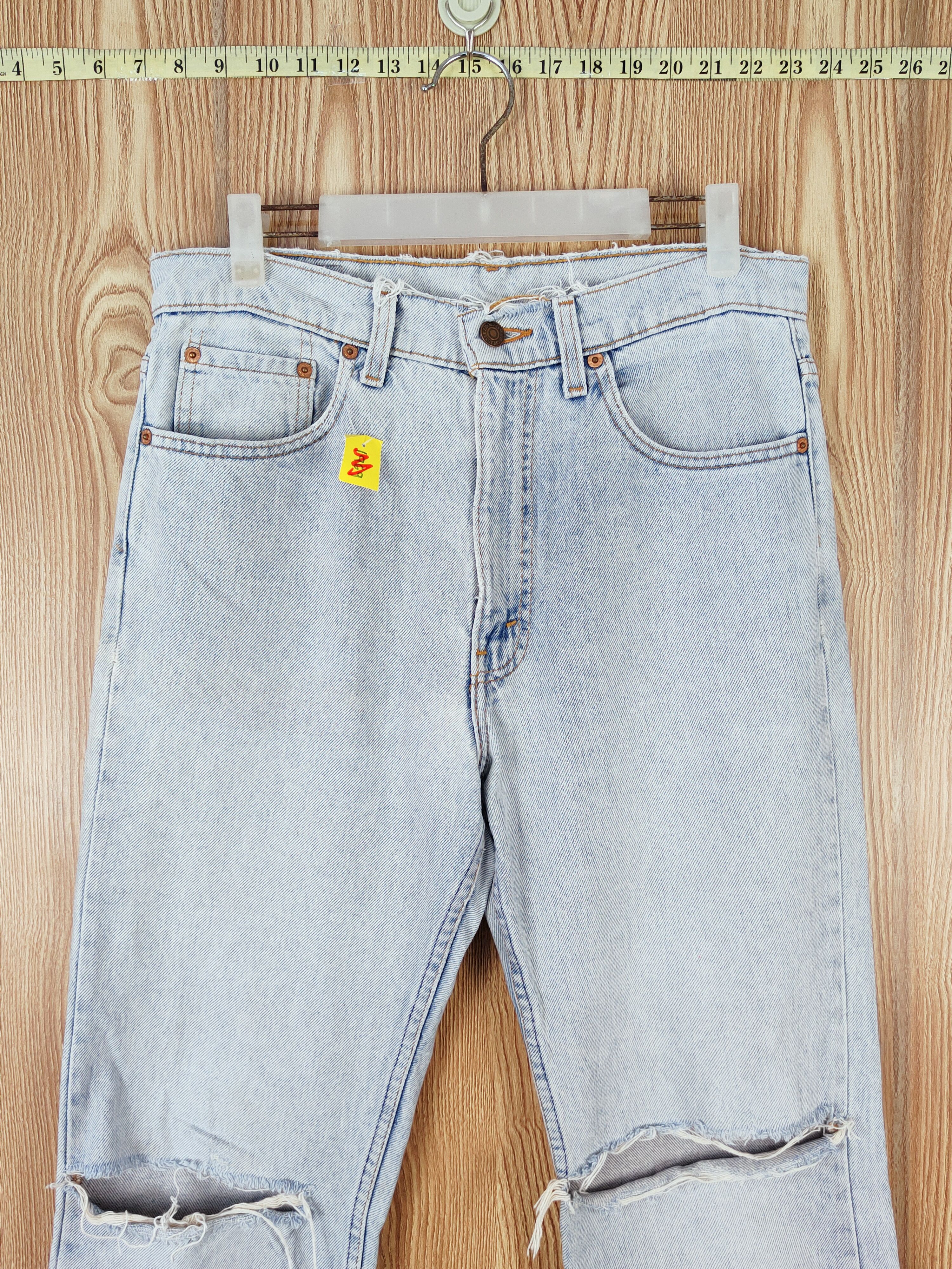 Levi's Levi's Distressed Ripped like kurt cobain denim Jeans #W488 Size US 32 / EU 48 - 2 Thumbnail