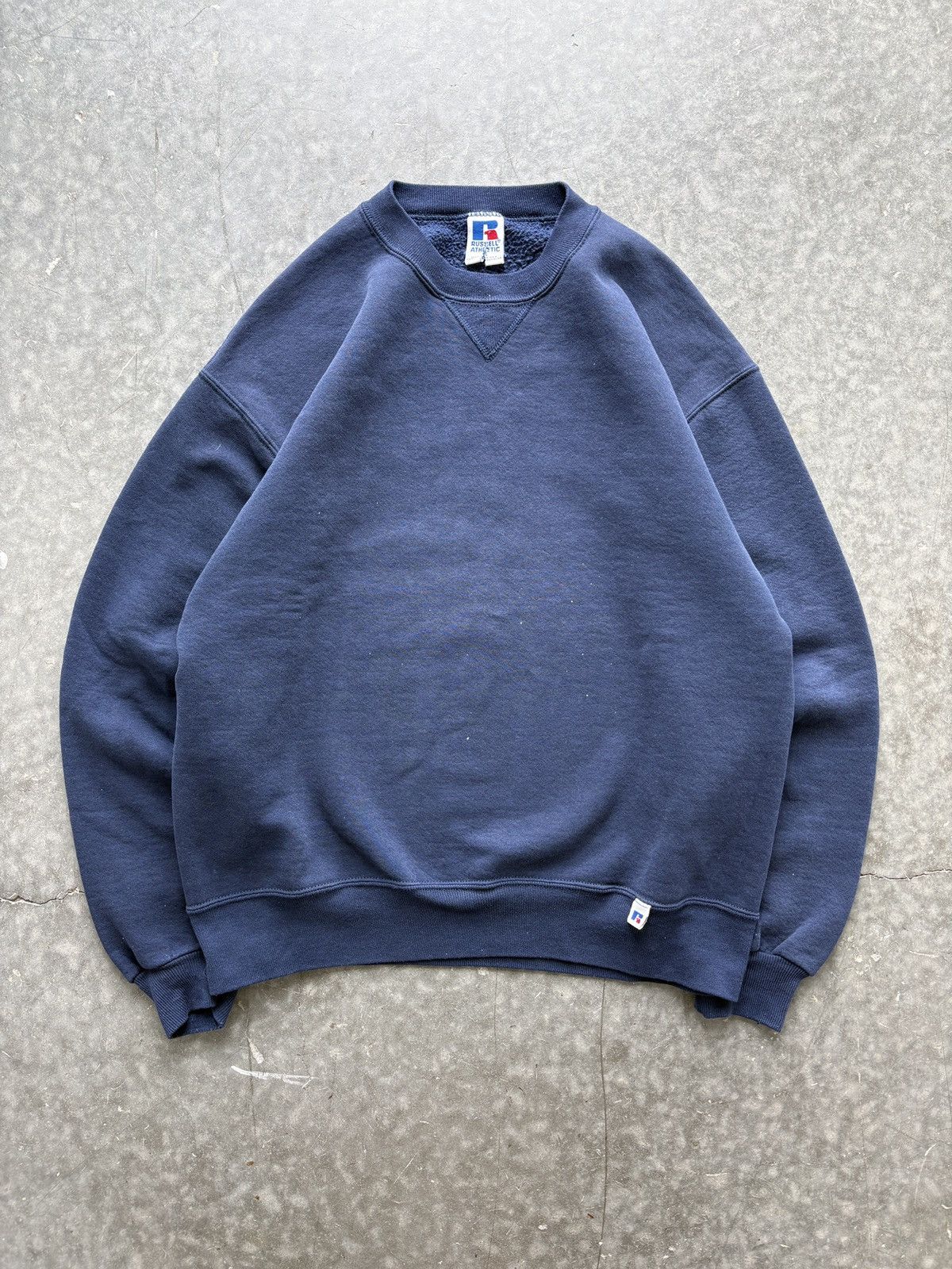 Russell Athletic Vintage 90s Russell Athletic Painter Crewneck Sweatshirt Size US L / EU 52-54 / 3 - 1 Thumbnail