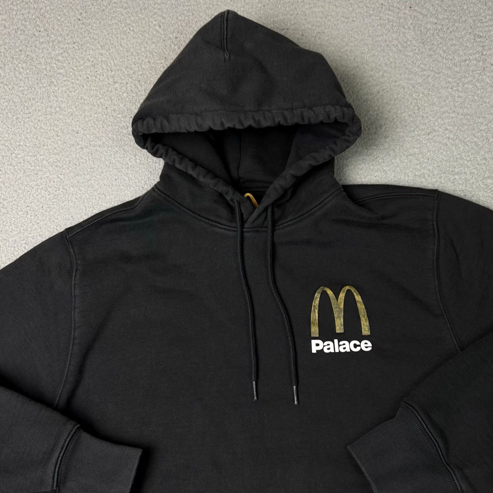 Palace Palace McDonalds Sweatshirt Hoodie Mens L Black Graphic Print Logo Pullover Crew Neck Hooded Skateboarding Jacket Type: Hoodie Size US L / EU 52-54 / 3 - 5 Thumbnail