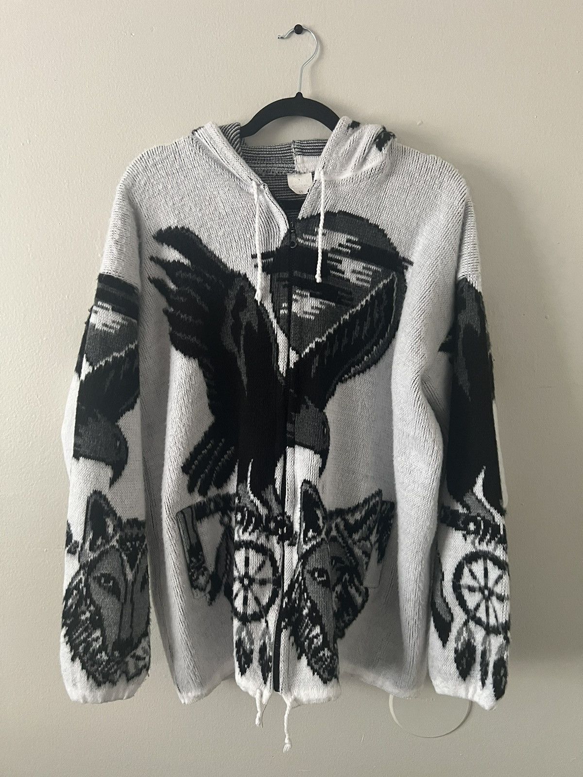 image of Archival Clothing Vintage Eagle Wolf Ecuador Knit Hooded Jacket in White, Men's (Size XL)