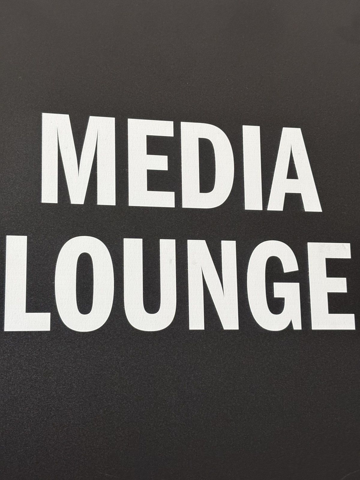 Adidas ADIDAS Media Lounge Sign Mahomes Super Bowl LIX Party Size ONE SIZE - 7 Thumbnail