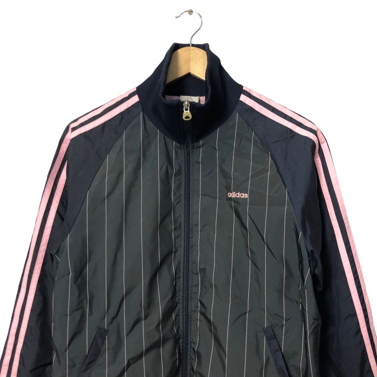 Vintage Vintage Adidas Climaproof Embroidery Logo Zipper Ups Jacket Size US M / EU 48-50 / 2 - 4 Thumbnail